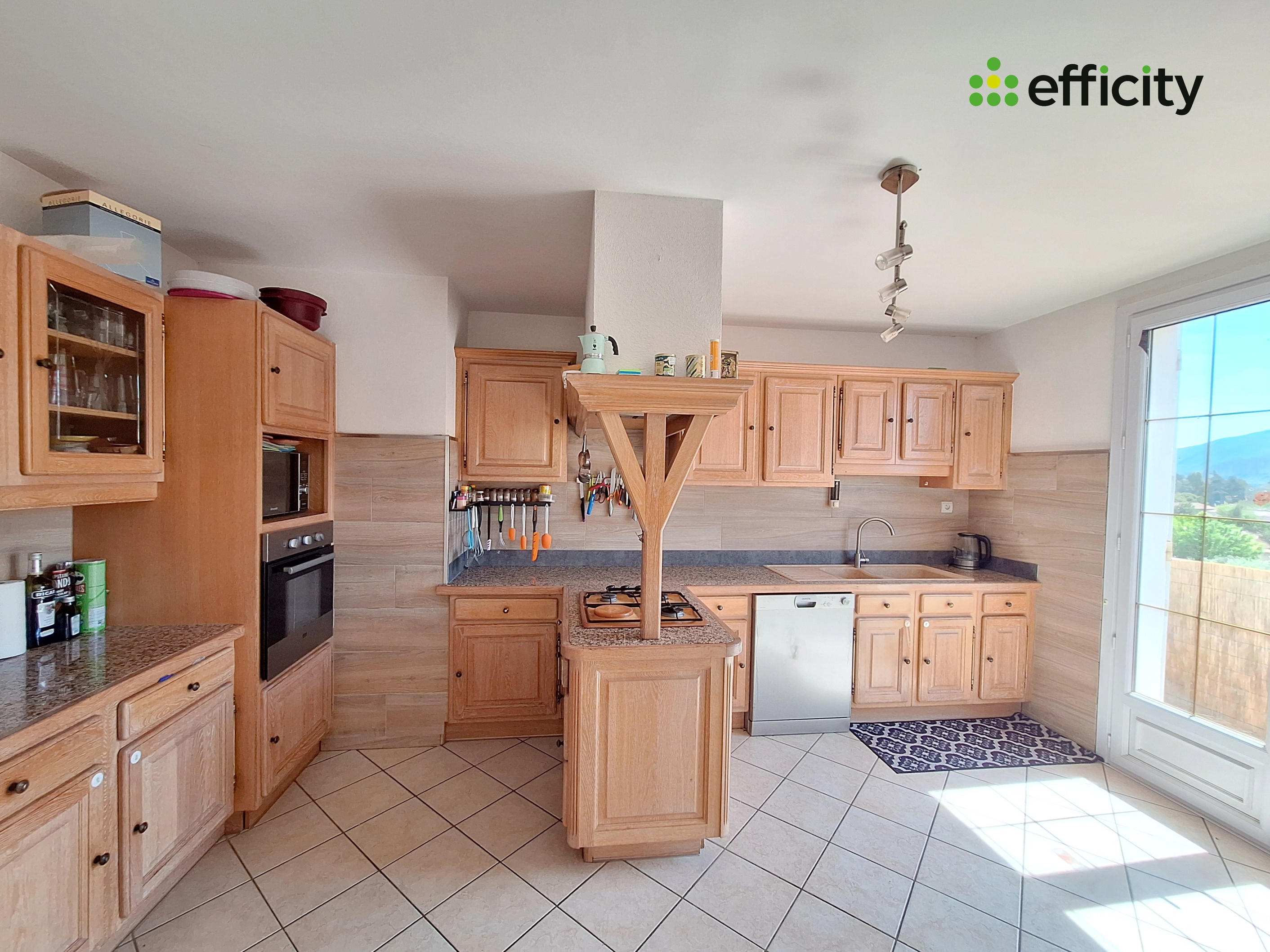 Achat immobilier Maison 9 pièces  225m2 à Peyruis (04310) - Photo n°5