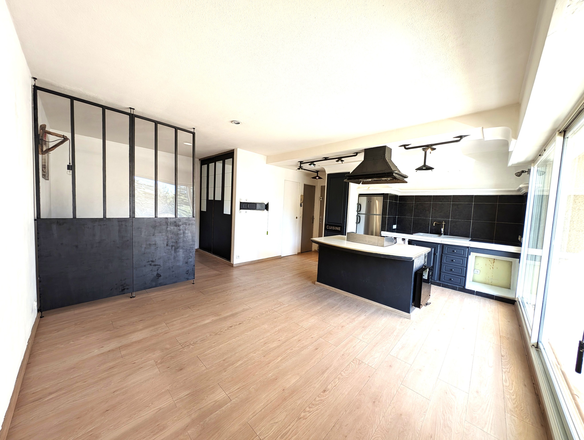 appartement 1 pièces - 32m2 à Aix-en-Provence (13090)