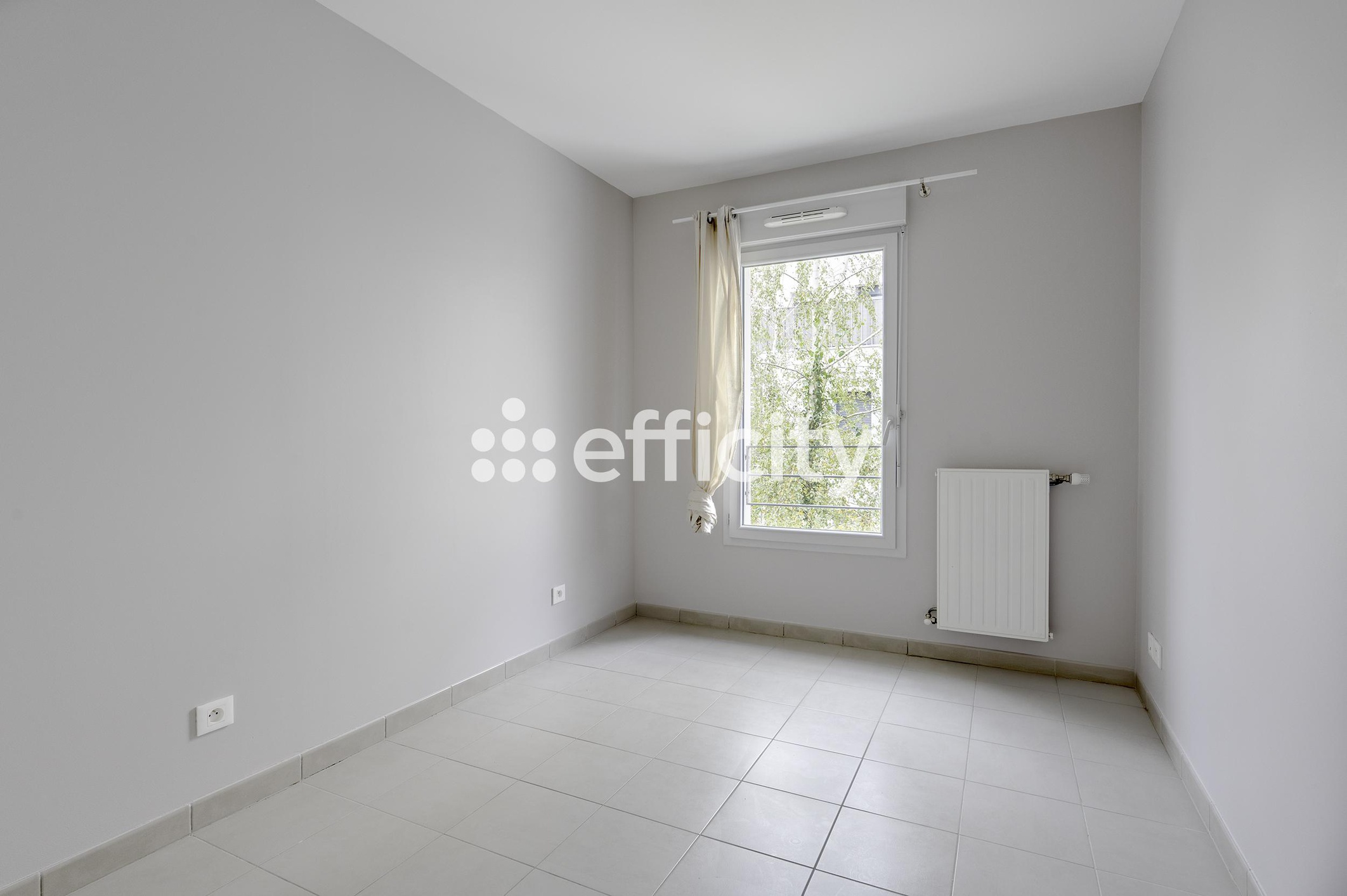 Achat immobilier Appartement 4 pièces  86m2 à Bordeaux (33300) - Photo n°9