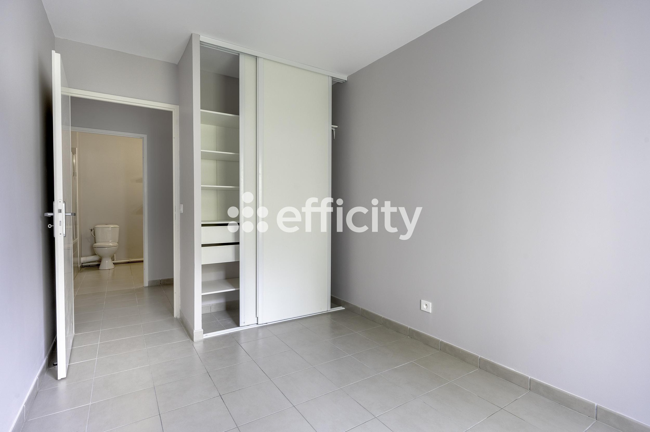 Achat immobilier Appartement 4 pièces  86m2 à Bordeaux (33300) - Photo n°10