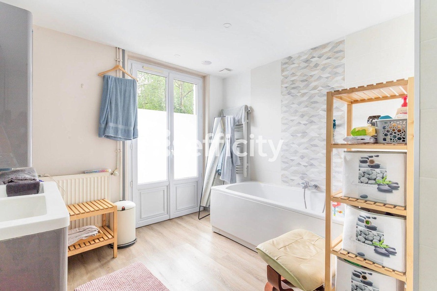 maison 6 pièces - 153m2 à Lille (59800)