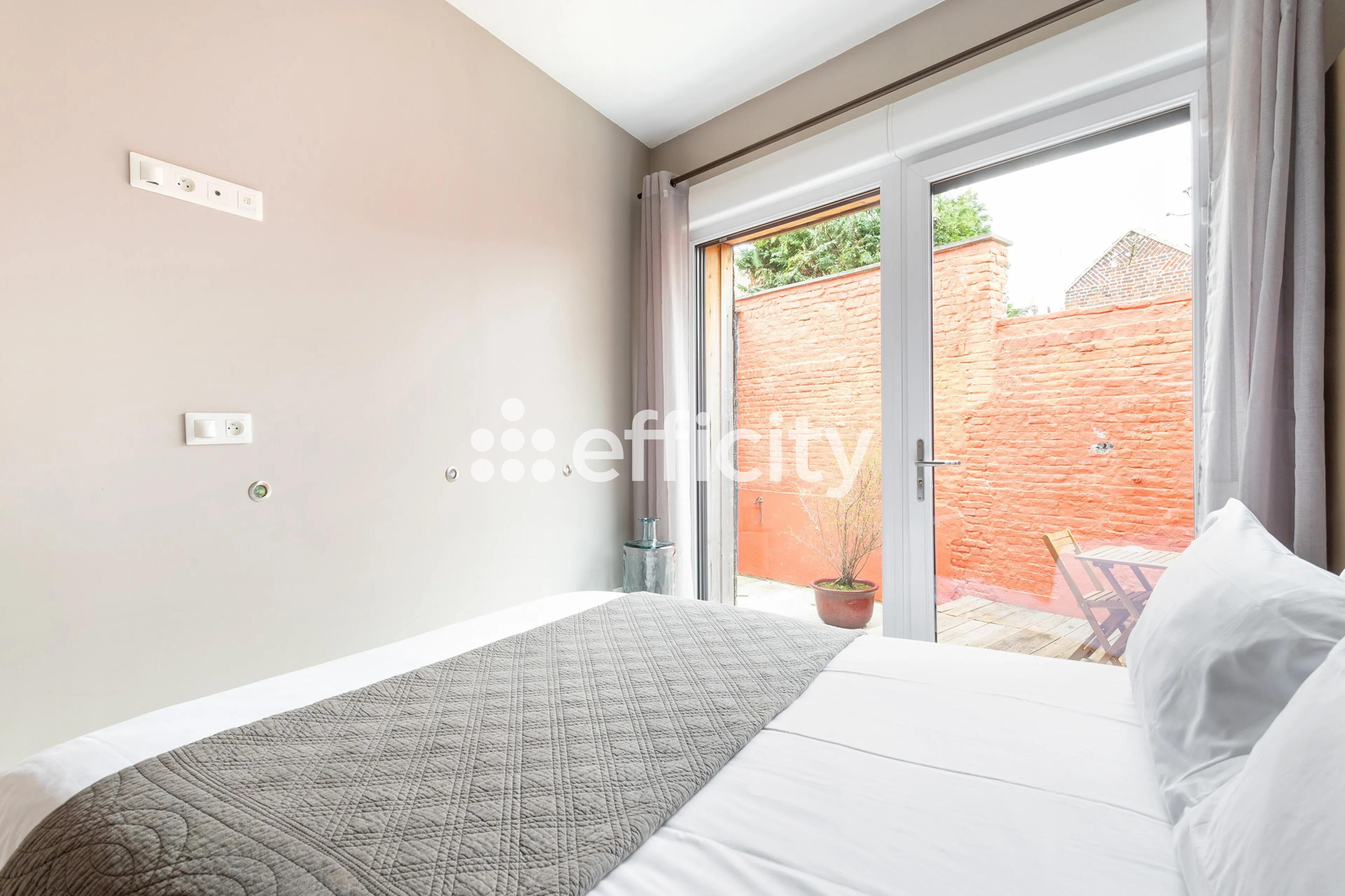 Achat immobilier Immeuble   84m2 à La Madeleine (59110) - Photo n°12