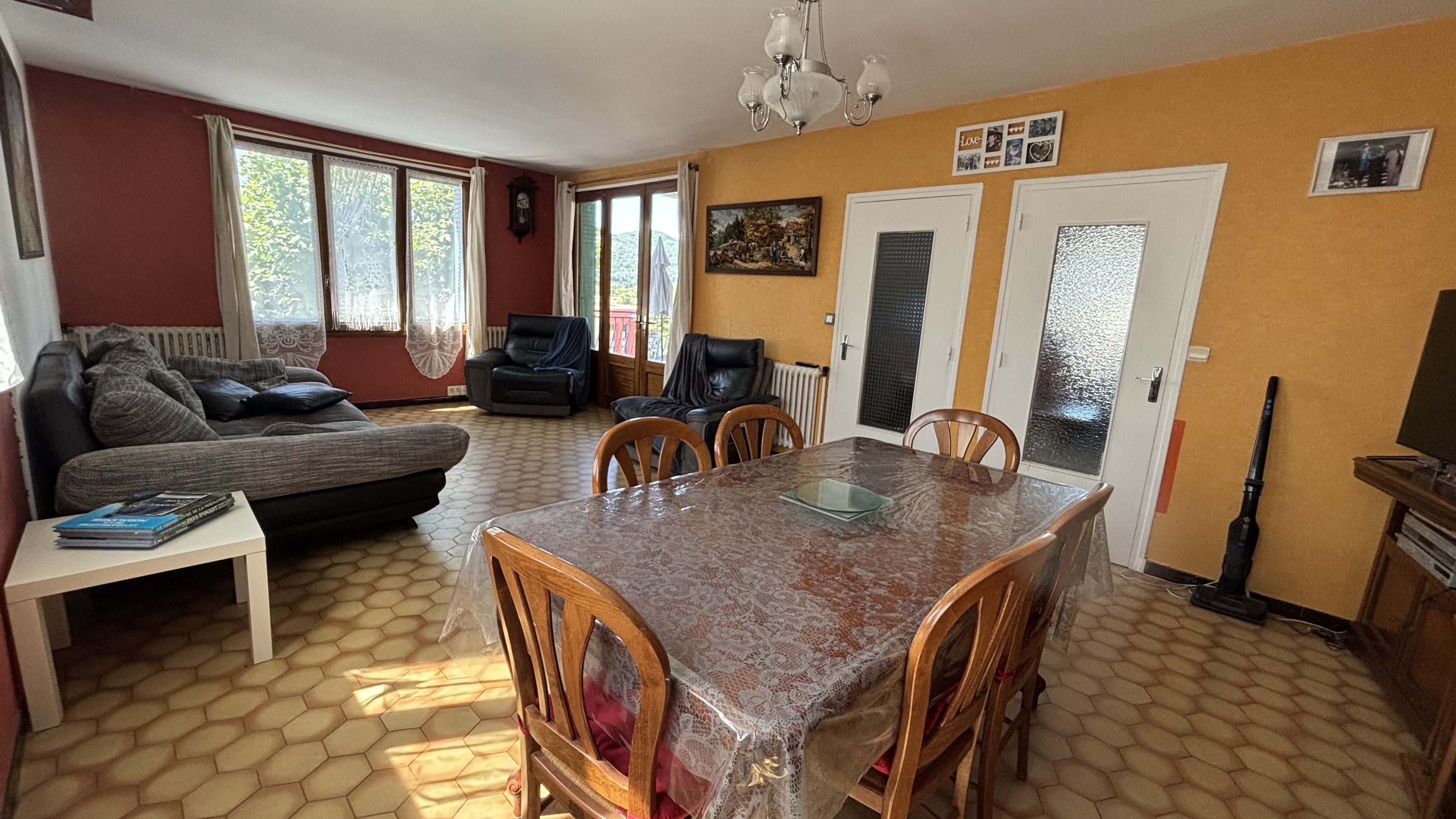 Achat immobilier Maison 8 pièces  200m2 à Érôme (26600) - Photo n°4