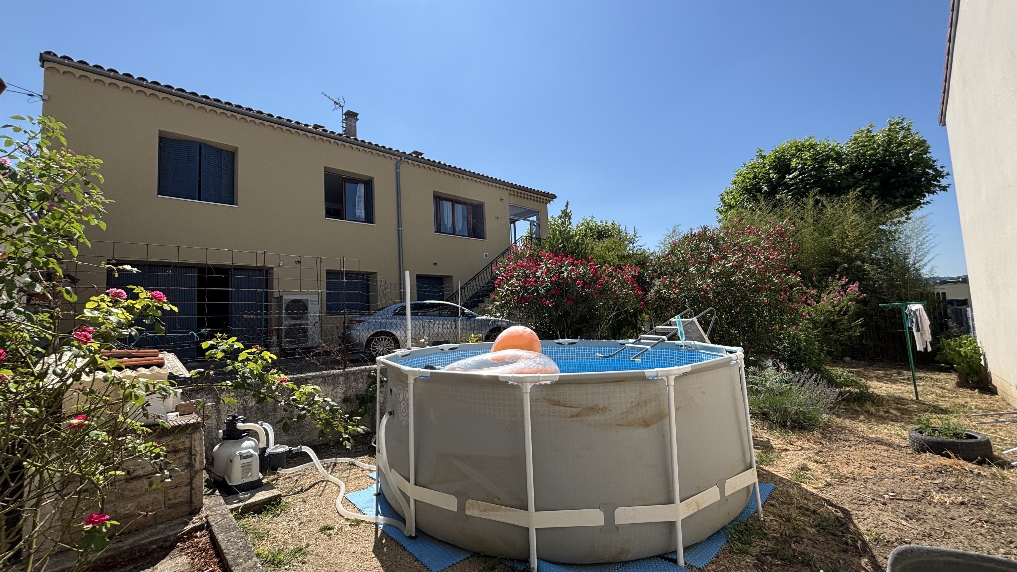 Achat immobilier Maison 8 pièces  200m2 à Érôme (26600) - Photo n°1