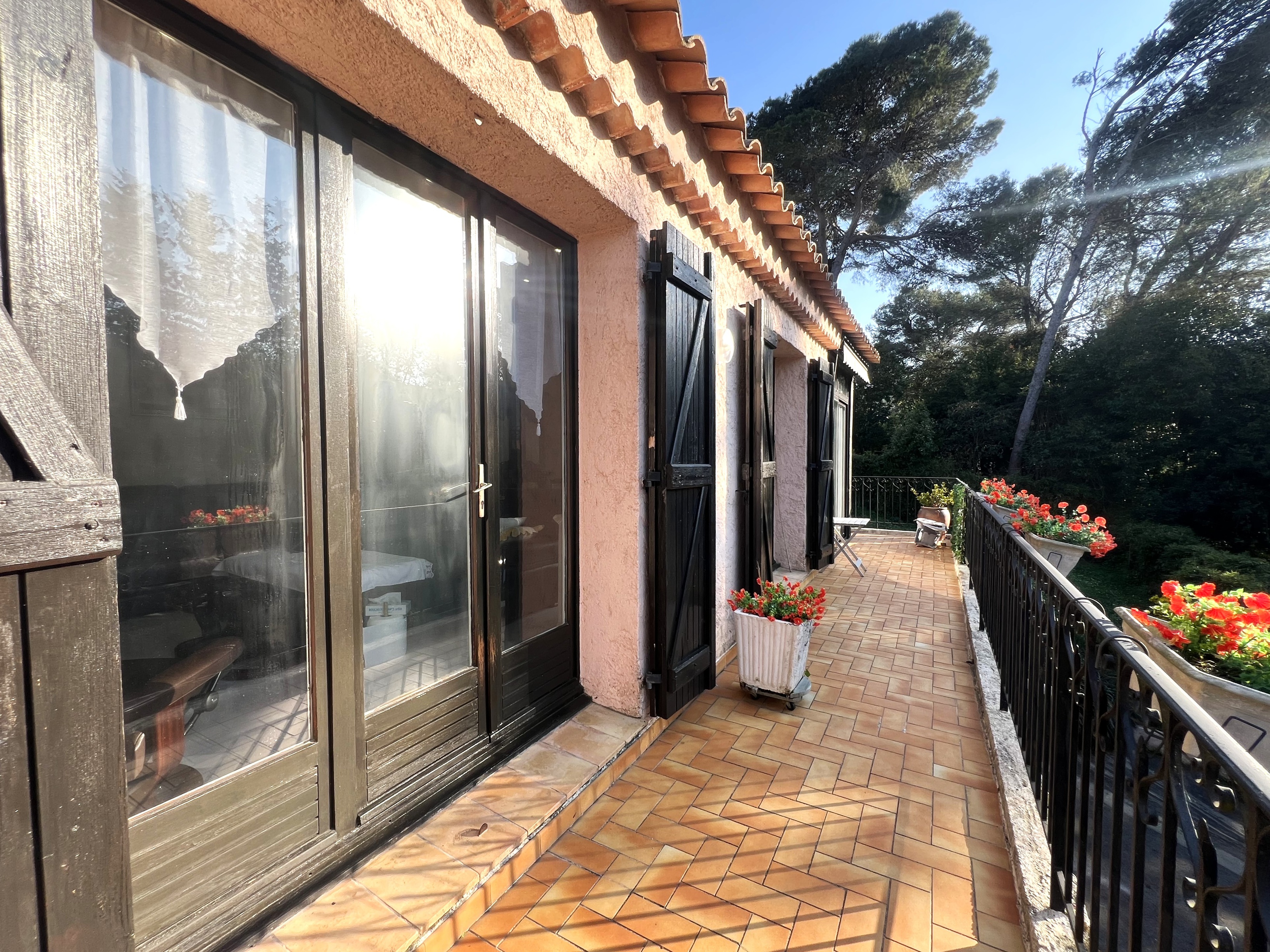 Achat immobilier Maison 6 pièces  150m2 à Vallauris (06220) - Photo n°8