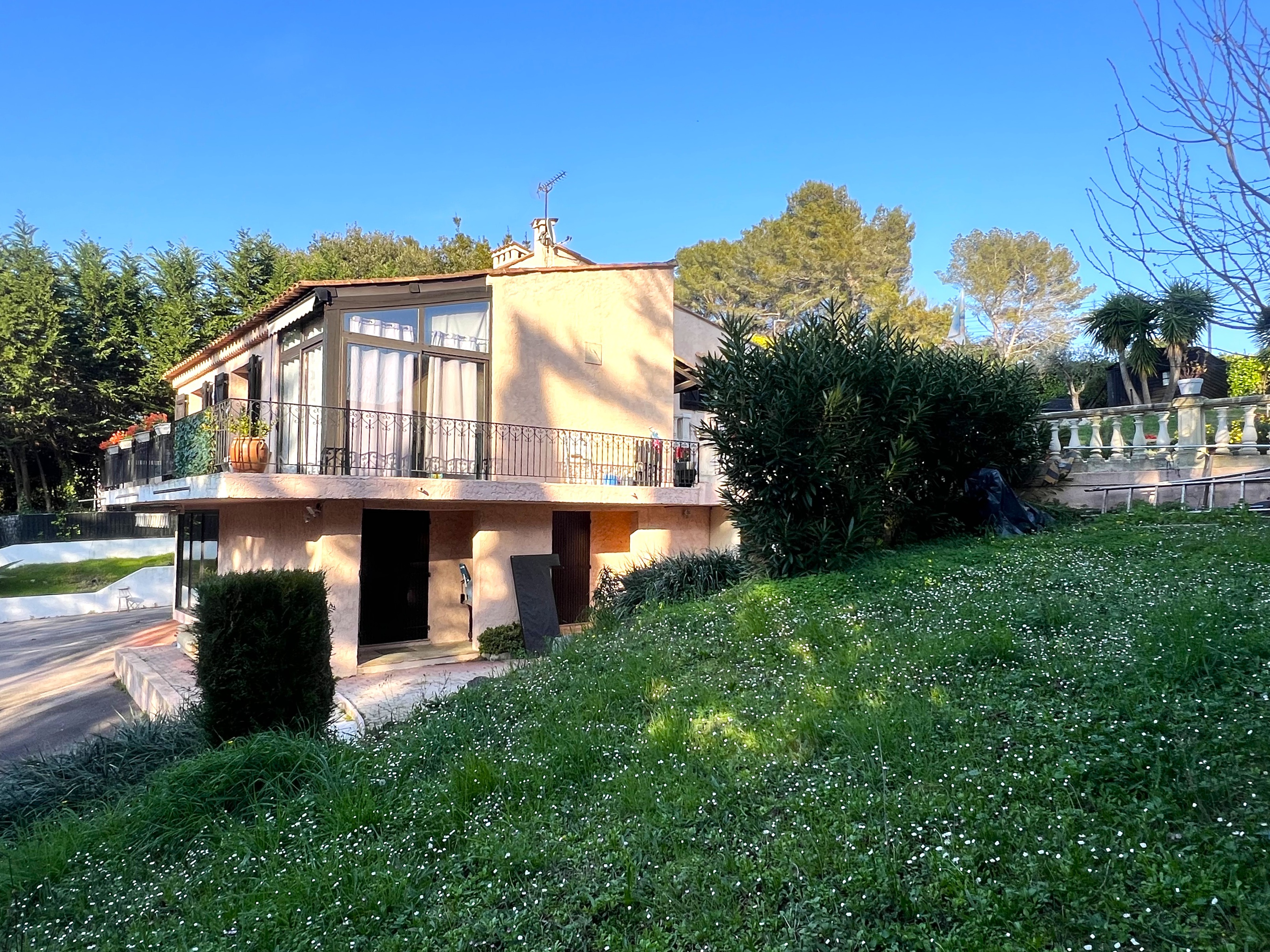 Achat immobilier Maison 6 pièces  150m2 à Vallauris (06220) - Photo n°10