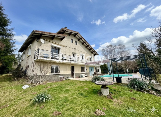maison 9 pièces - 152,0m2 à Thiers (63300)