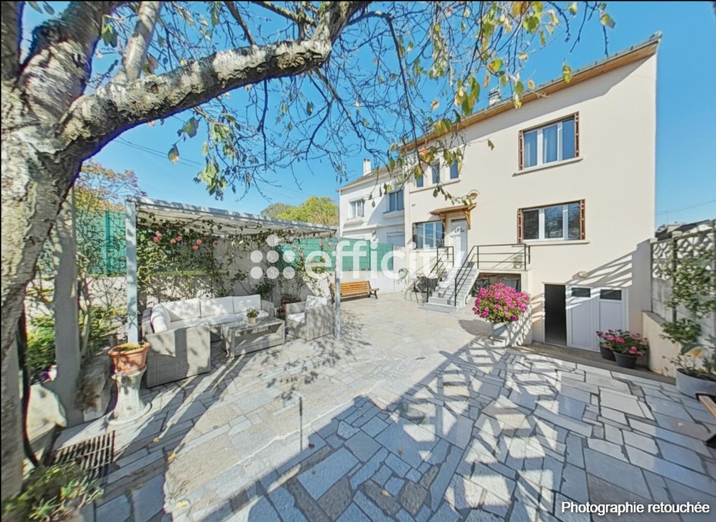 Achat immobilier Maison 7 pièces  143m2 à Sartrouville (78500) - Photo n°1