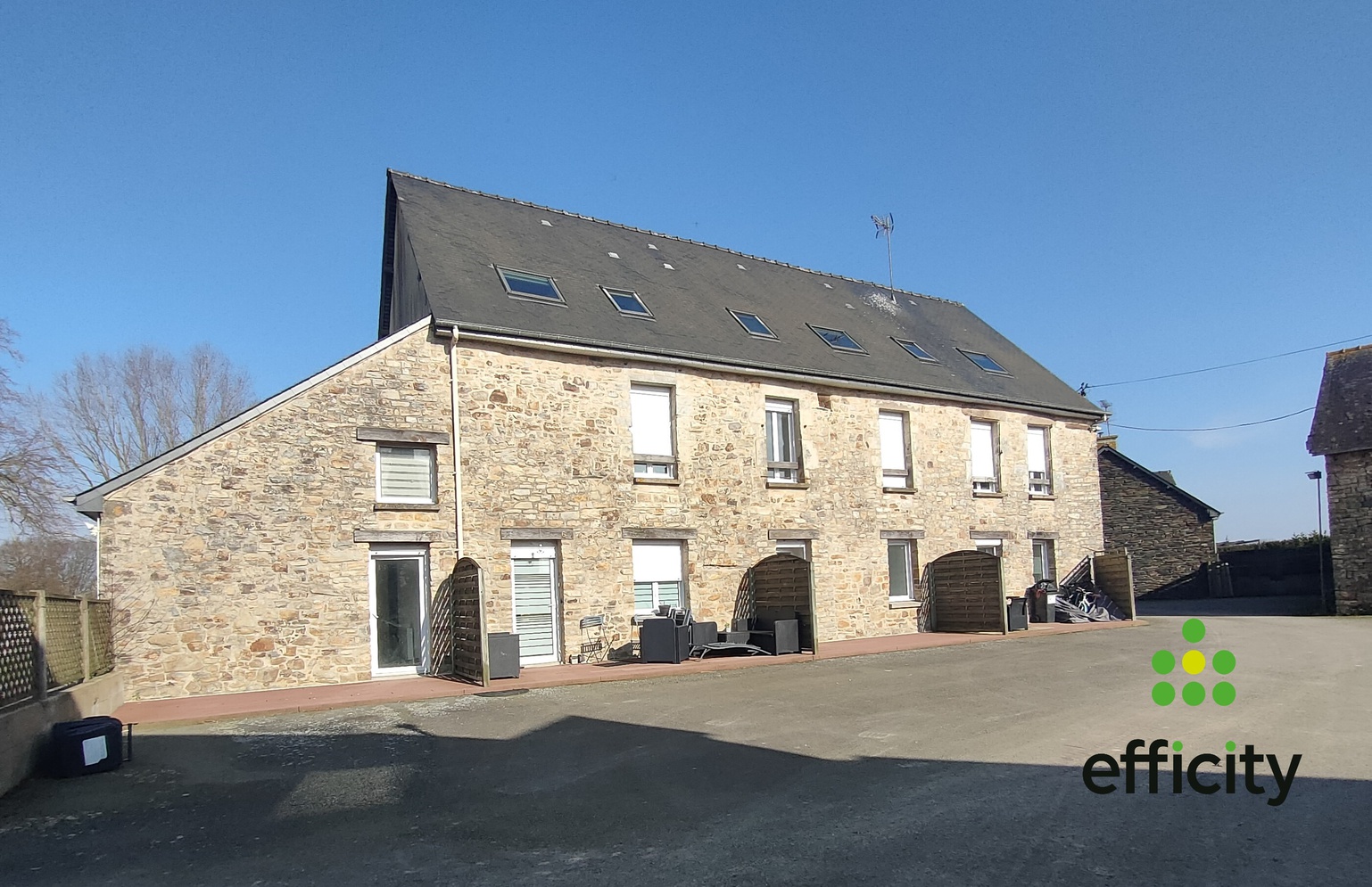 immeuble 15 pièces - 345m2 à Vitré (35500)