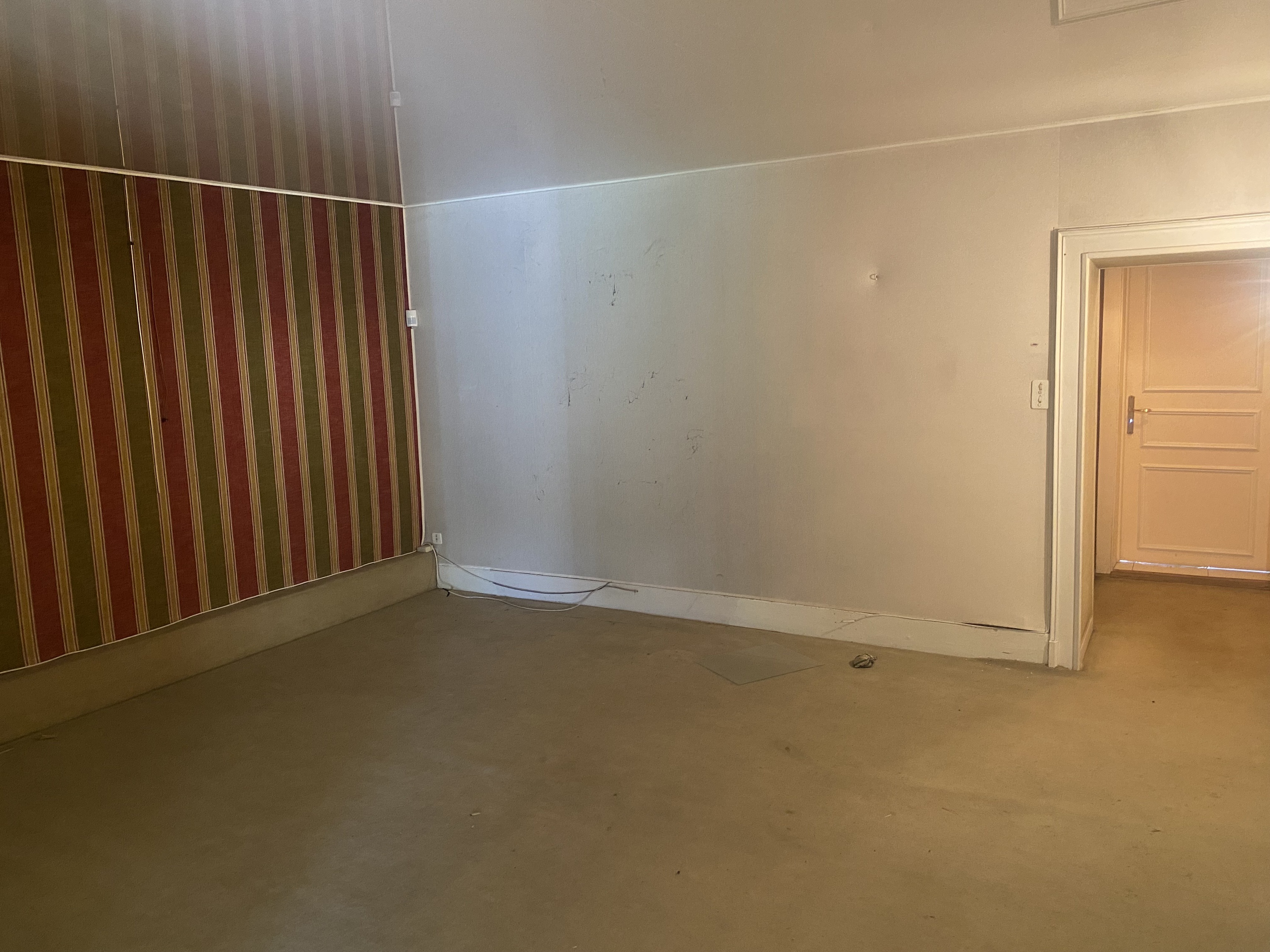 Achat immobilier Maison 9 pièces  448m2 à Thise (25220) - Photo n°10