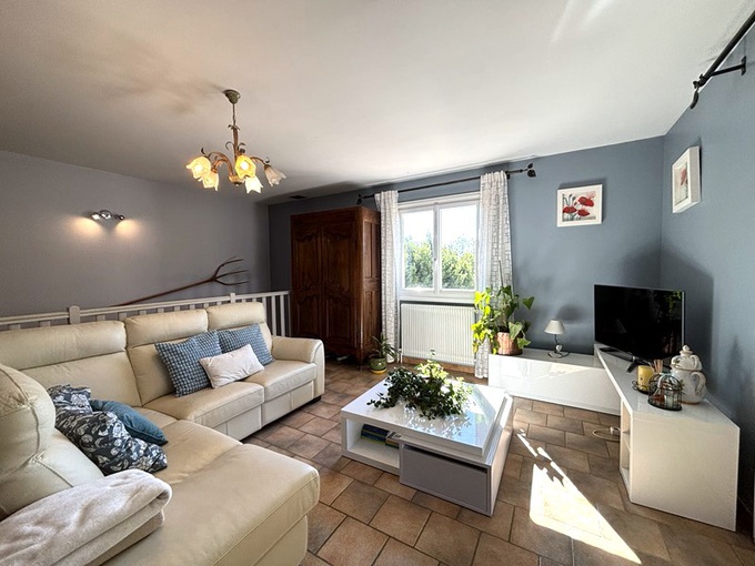 Achat immobilier Maison 8 pièces  250m2 à Pierrelatte (26700) - Photo n°11