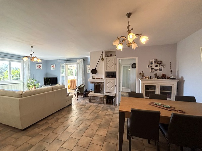 Achat immobilier Maison 8 pièces  250m2 à Pierrelatte (26700) - Photo n°10