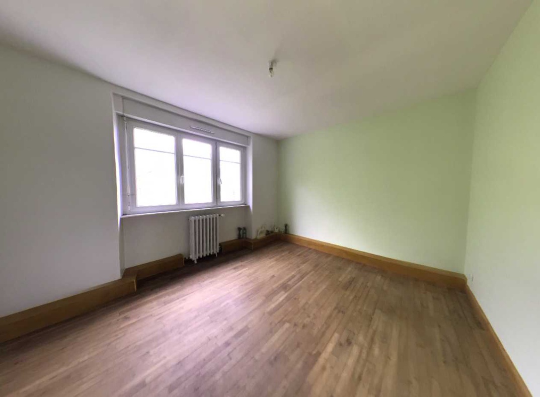 Achat immobilier Maison 4 pièces  97m2 à Leuhan (29390) - Photo n°7