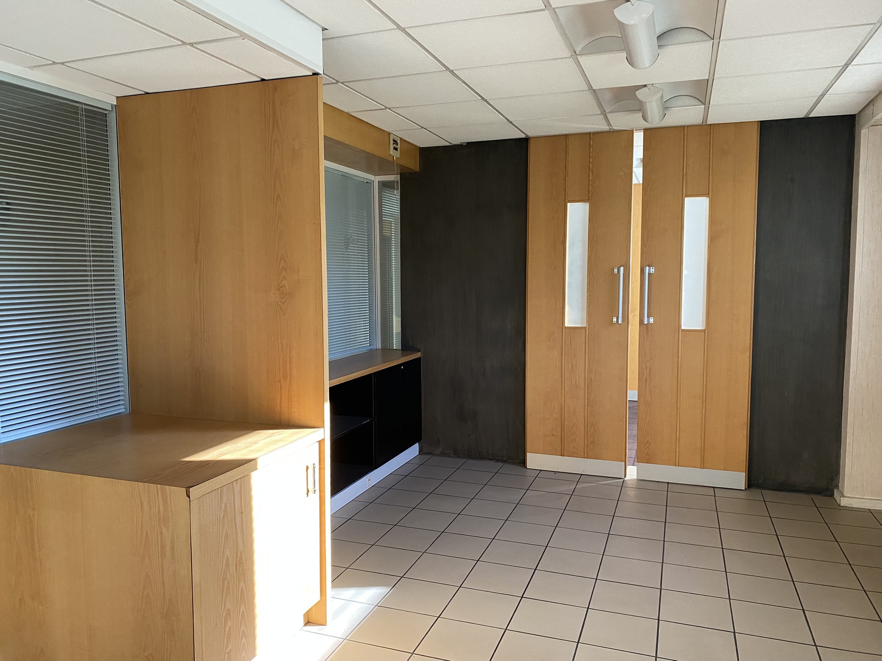 Achat immobilier Bureau 14 pièces  250m2 à Saint-Étienne (42100) - Photo n°4
