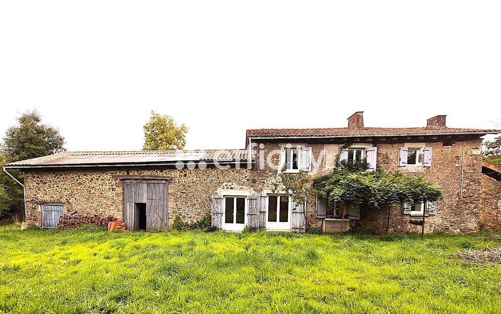 maison 5 pièces - 183m2 à Lésignac-Durand (16310)