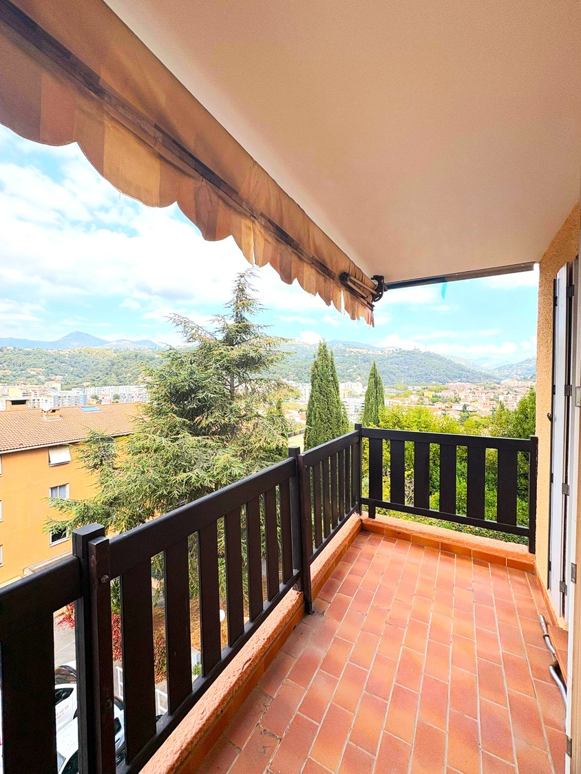 appartement 3 pièces - 64m2 à La Trinité (06340)