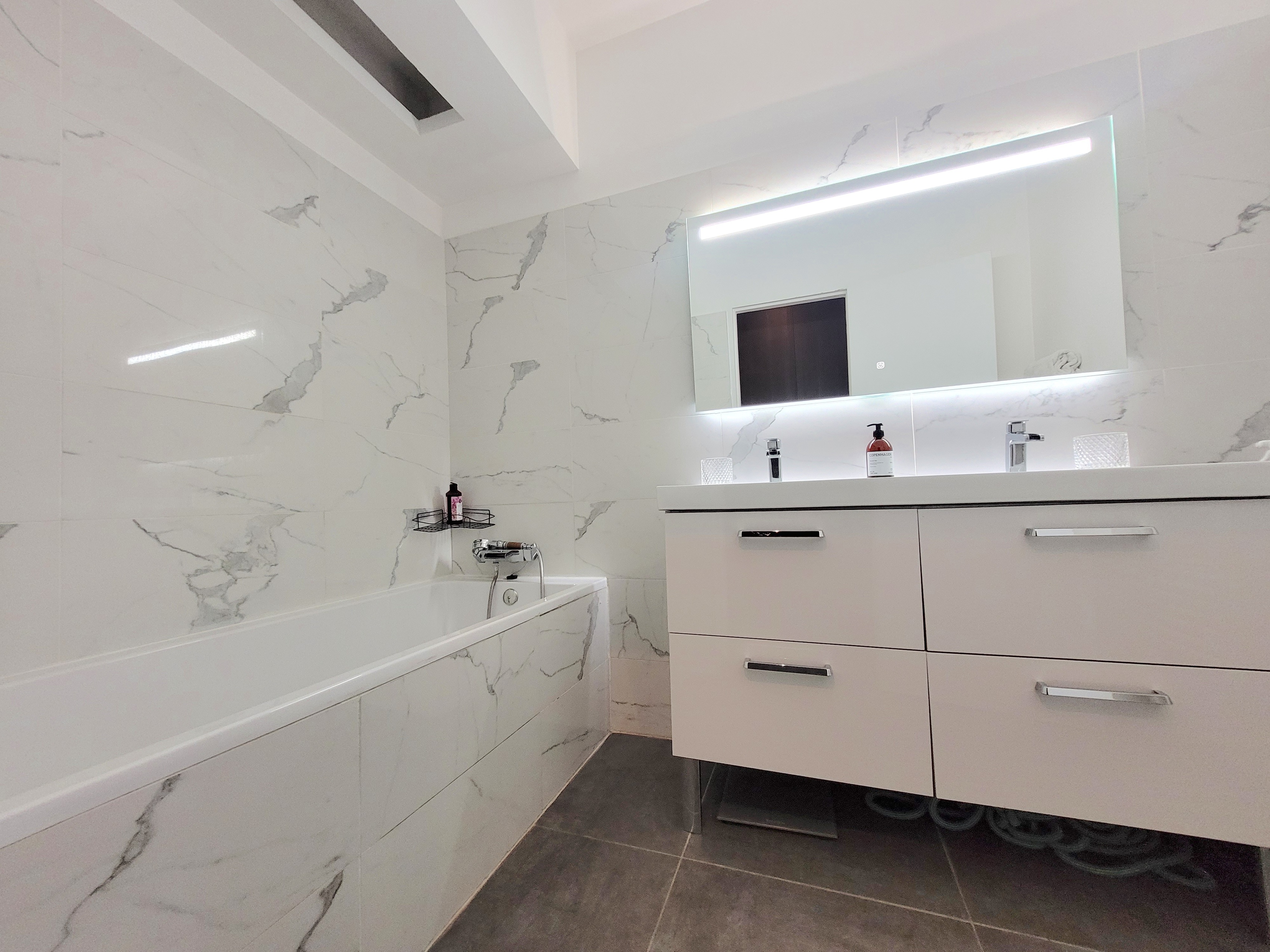 Achat immobilier Appartement 5 pièces  166m2 à Marseille (13008) - Photo n°10