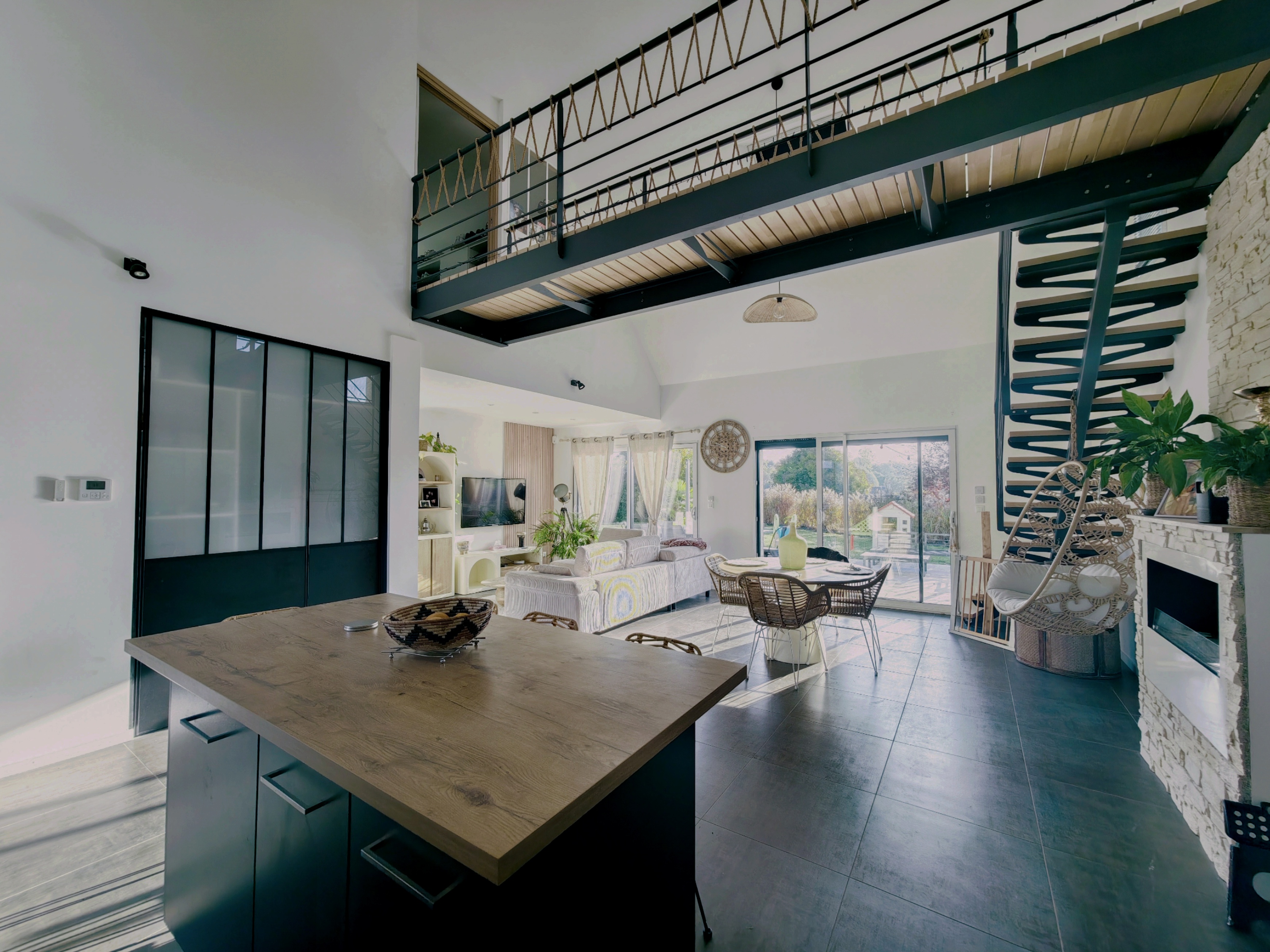 Achat immobilier Maison 6 pièces  160m2 à Neuillé-Pont-Pierre (37360) - Photo n°6