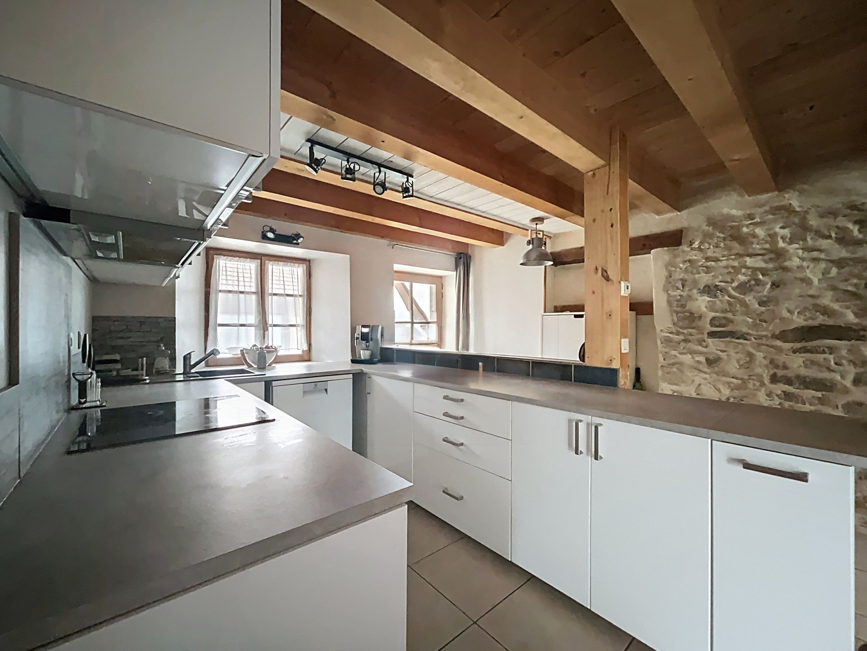 Achat immobilier Appartement 5 pièces  139m2 à La Roche-sur-Foron (74800) - Photo n°4