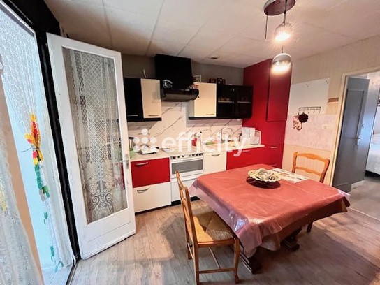 Achat immobilier Maison 6 pièces  115m2 à Semussac (17120) - Photo n°4