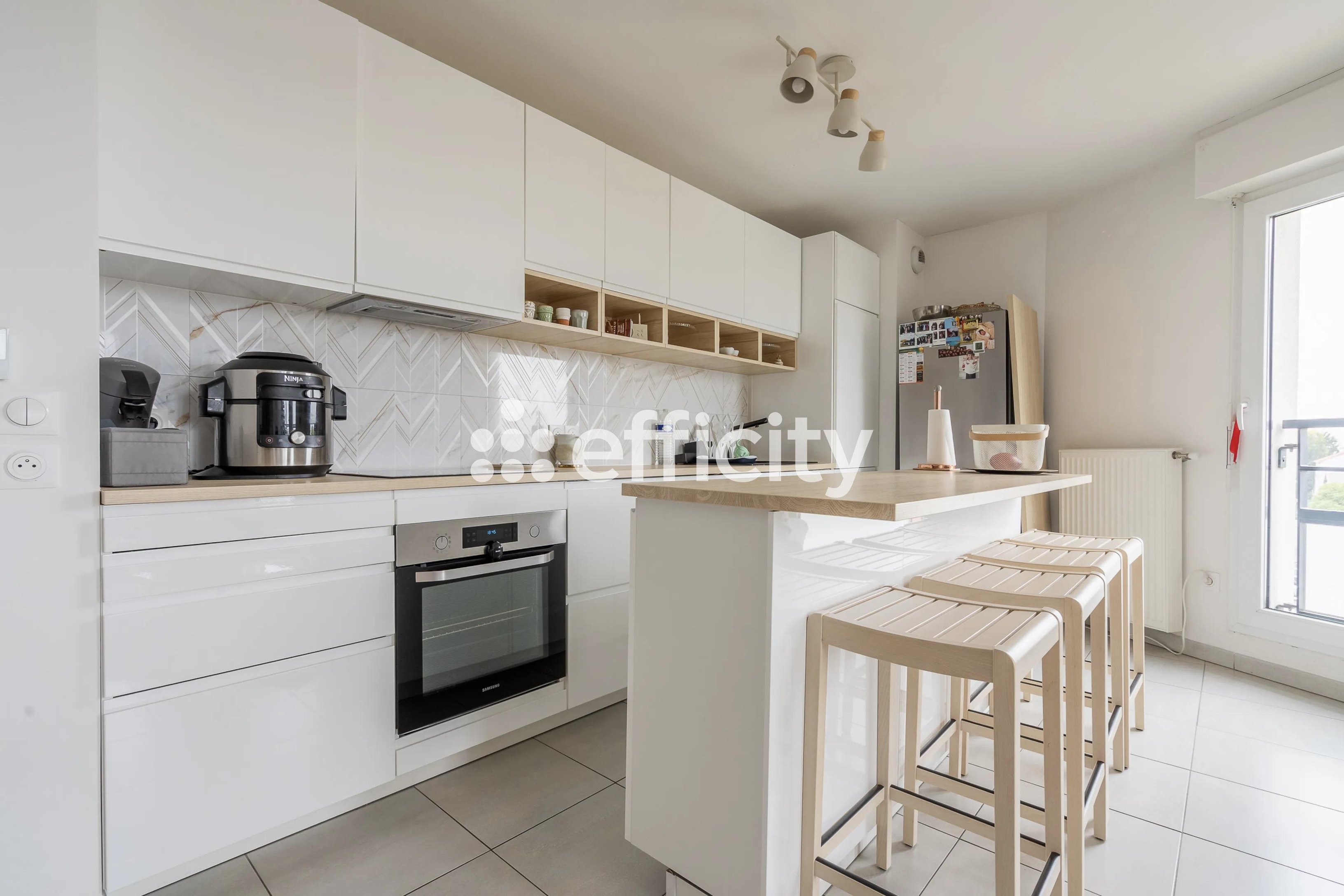 Achat immobilier Appartement 3 pièces  66m2 à Romainville (93230) - Photo n°5