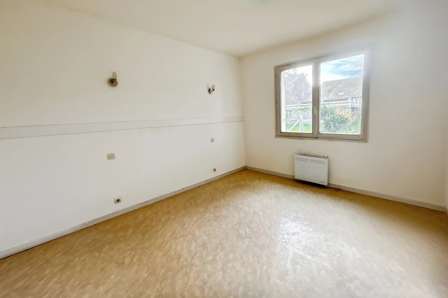 Achat immobilier Maison 5 pièces  160m2 à Consac (17150) - Photo n°11