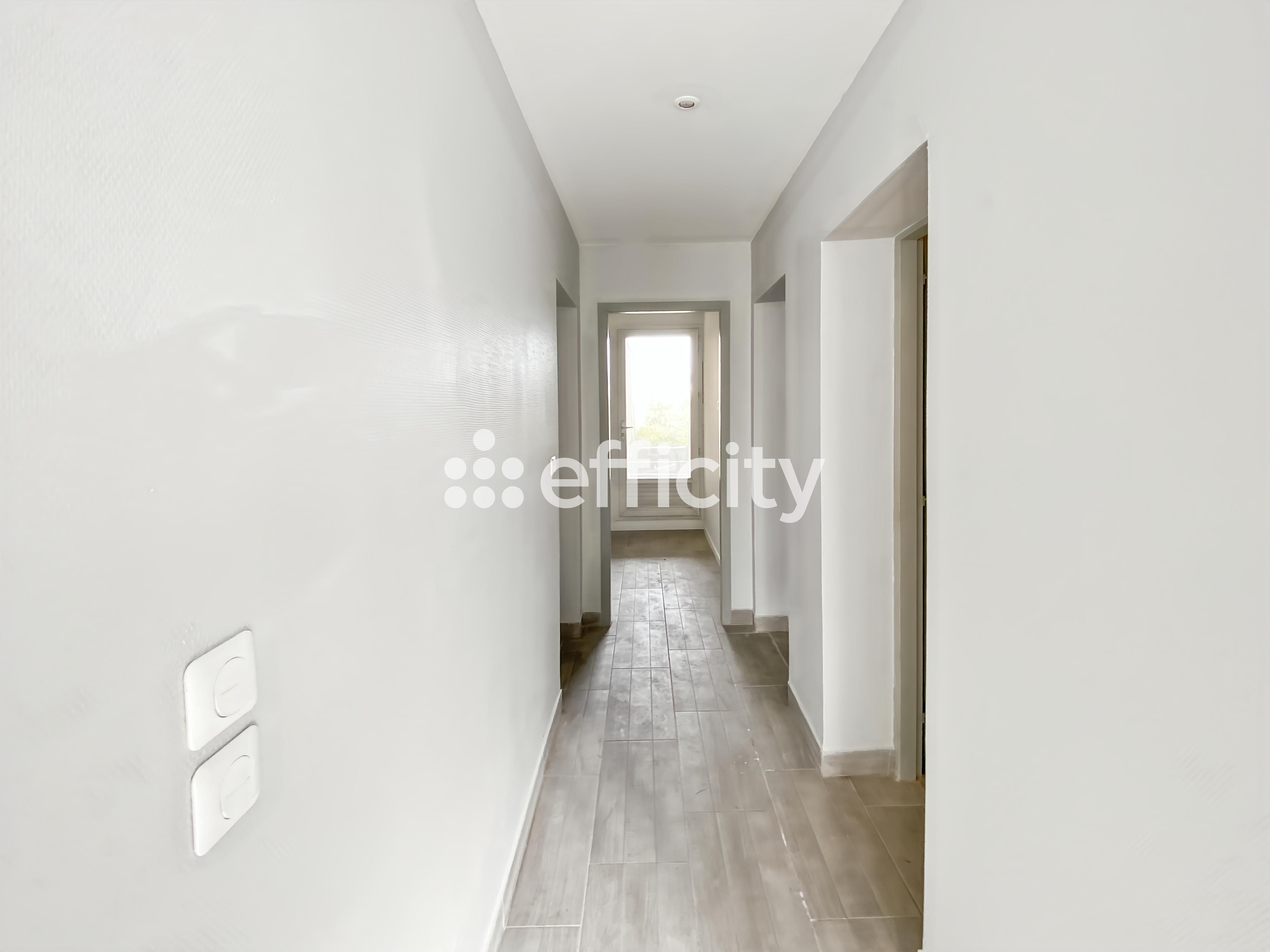 Achat immobilier Maison 8 pièces  136m2 à Libourne (33500) - Photo n°7