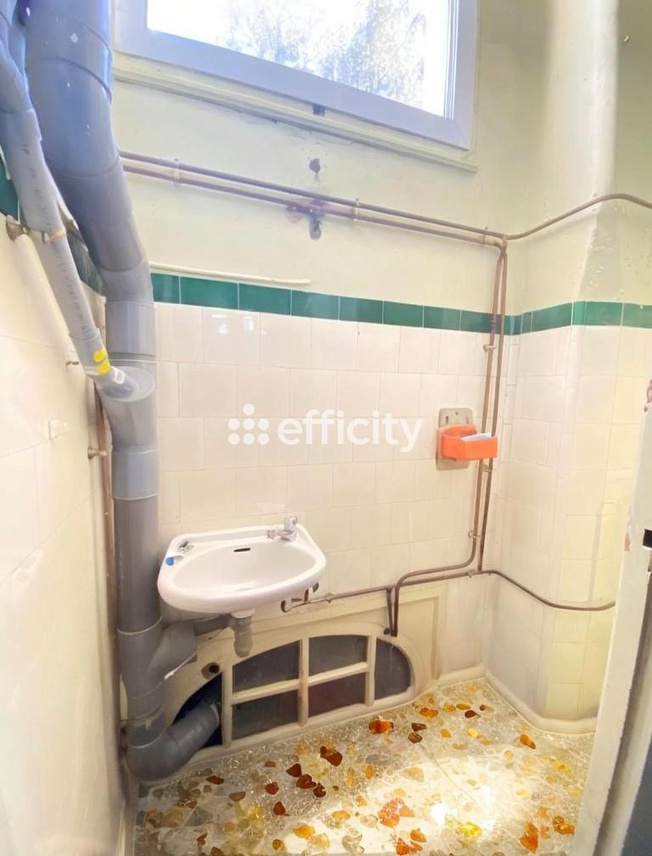 Achat immobilier Appartement 10 pièces  198m2 à Pontivy (56300) - Photo n°22