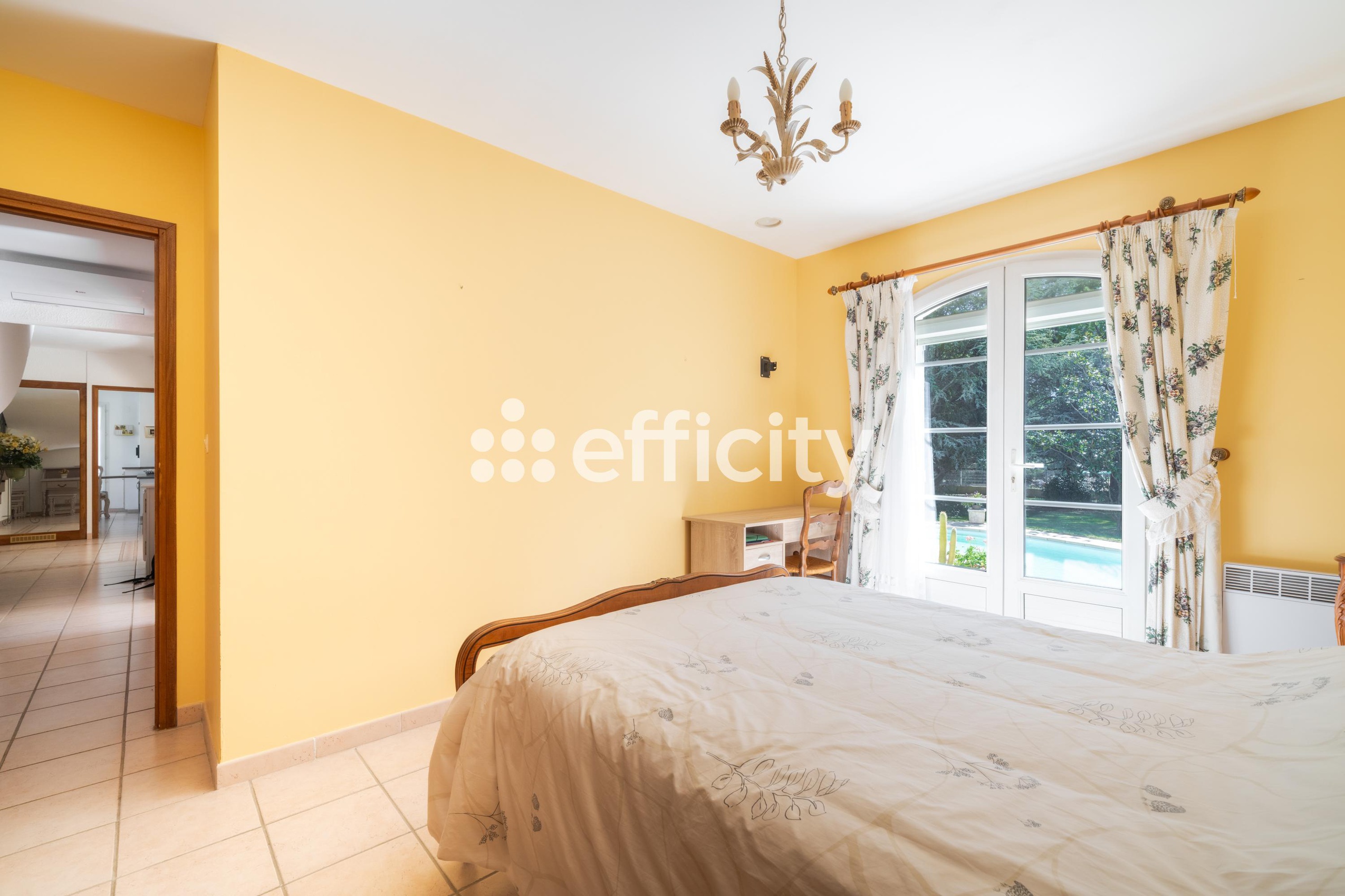 Achat immobilier Maison 5 pièces  140m2 à Saint-Gilles (30800) - Photo n°10