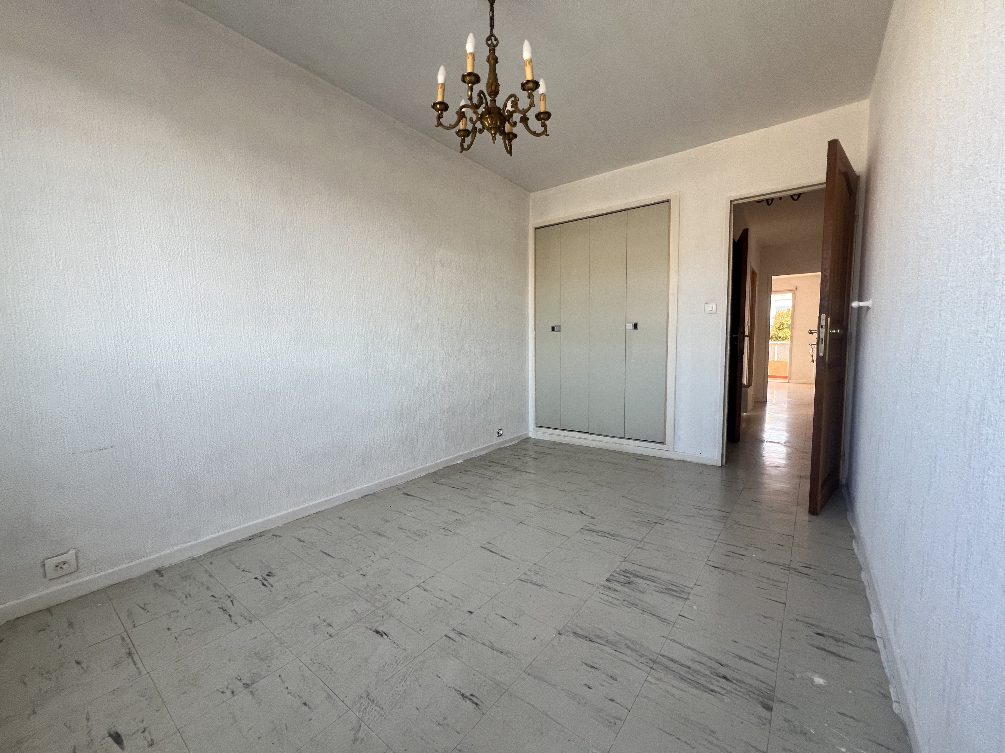 Achat immobilier Appartement 5 pièces  109m2 à Marseille (13008) - Photo n°16