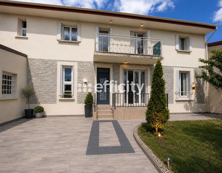 maison 7 pièces - 130m2 à Épinay-sur-Seine (93800)