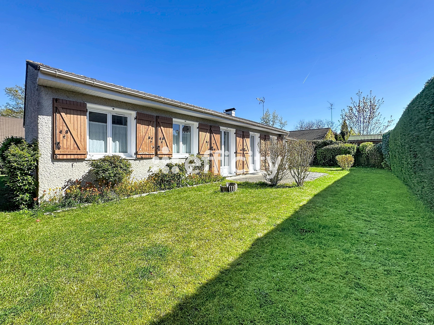maison 4 pièces - 100,0m2 à Roissy-en-Brie (77680)