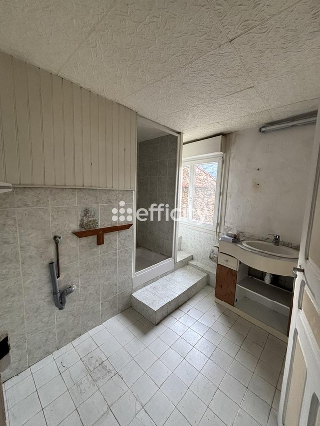Achat immobilier Maison 7 pièces  145m2 à Le Poujol-sur-Orb (34600) - Photo n°6