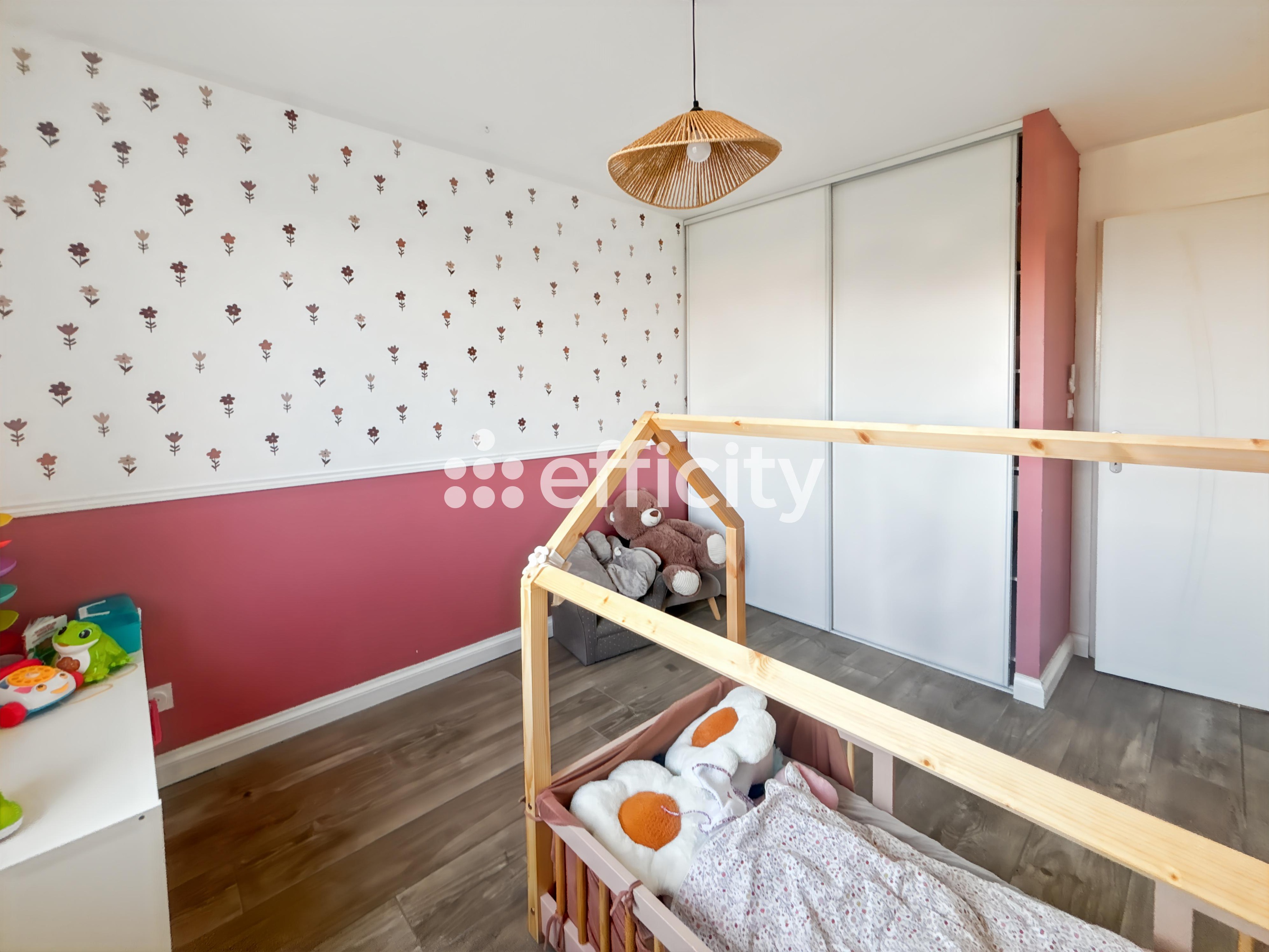 Achat immobilier Maison 4 pièces  93m2 à Berneuil (17460) - Photo n°12