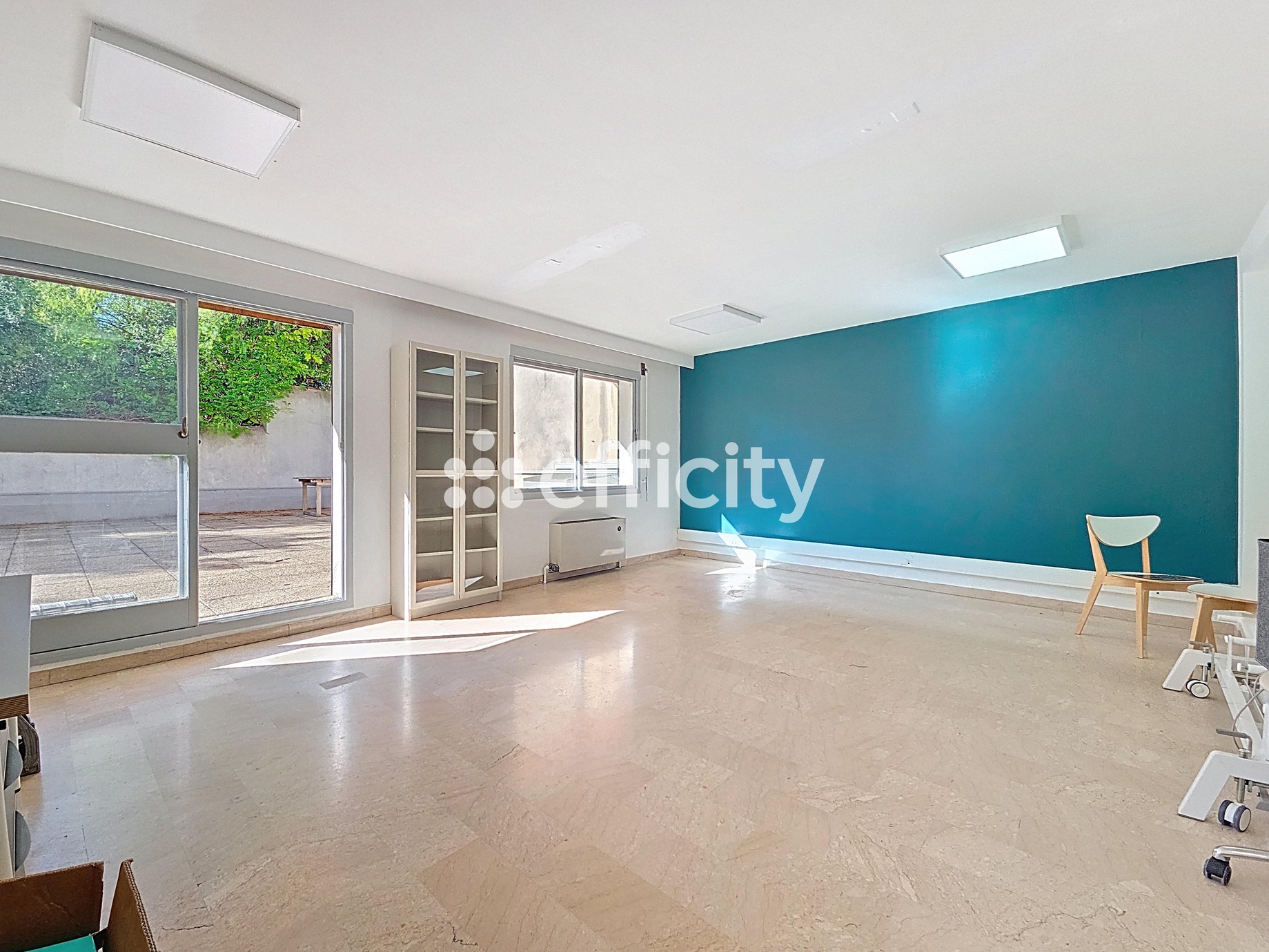 appartement 5 pièces - 123m2 à Marseille (13008)