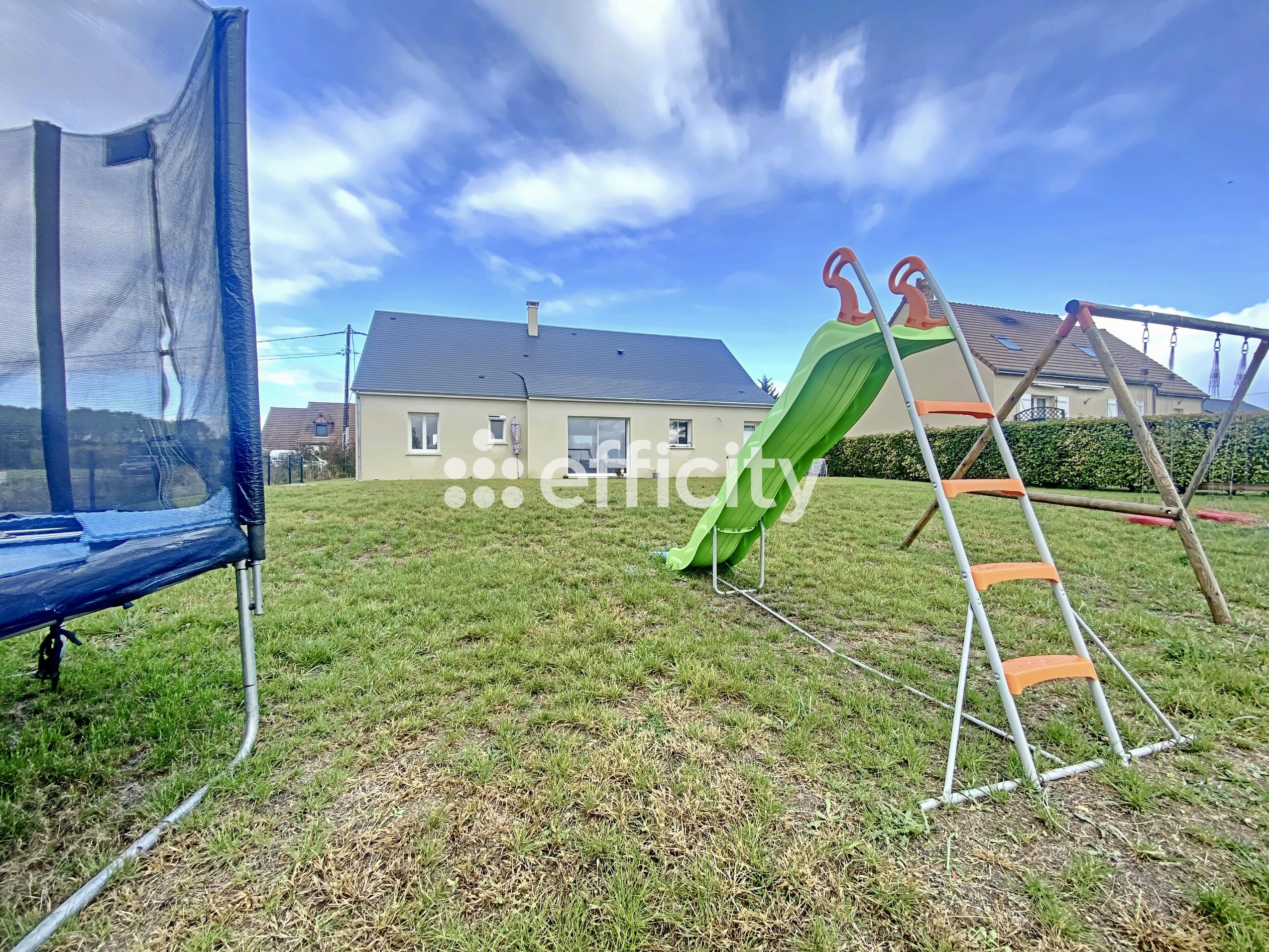Achat immobilier Maison 4 pièces  105m2 à Savigné-sur-Lathan (37340) - Photo n°1