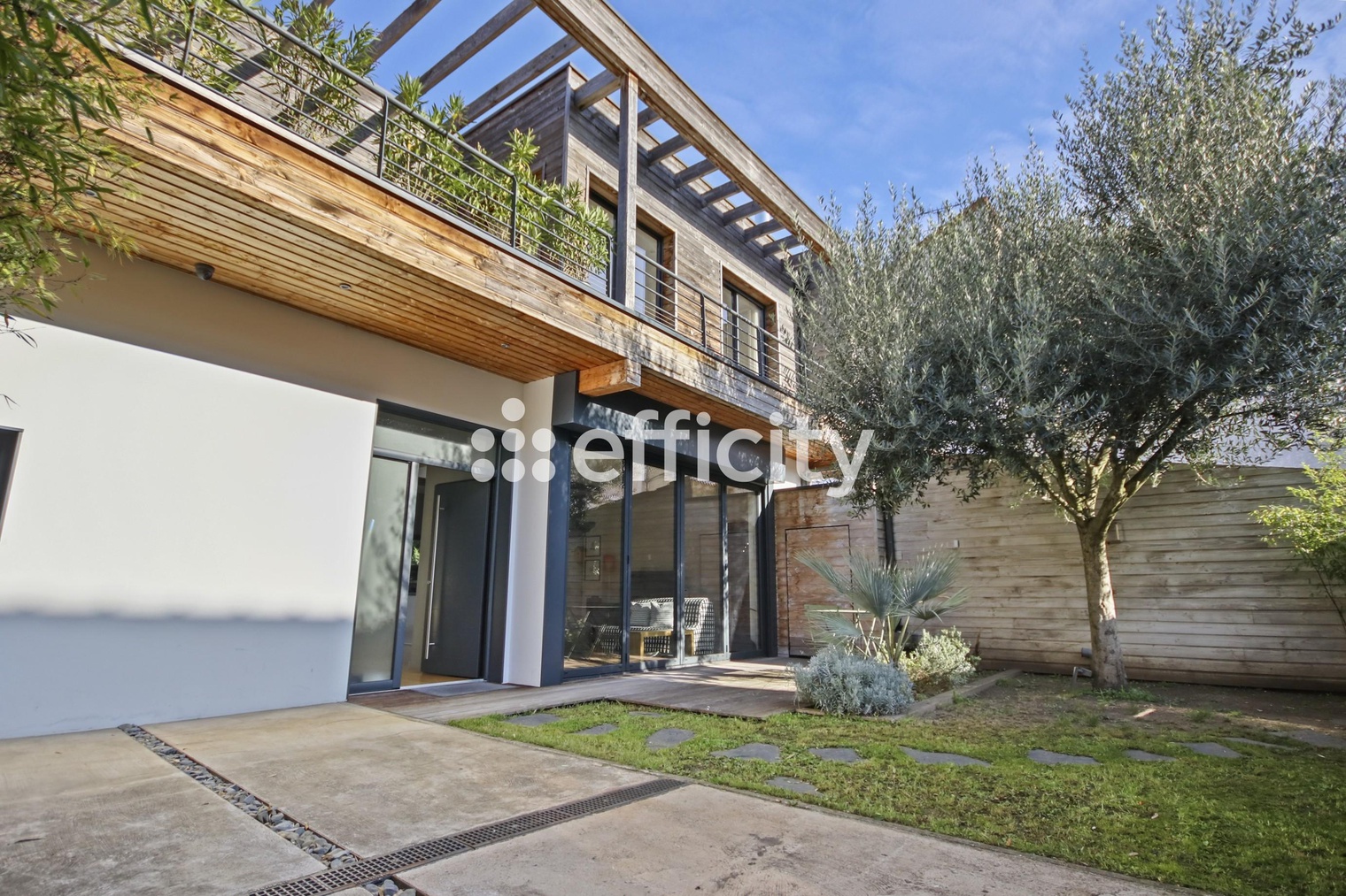 maison 6 pièces - 202m2 à Colombes (92700)