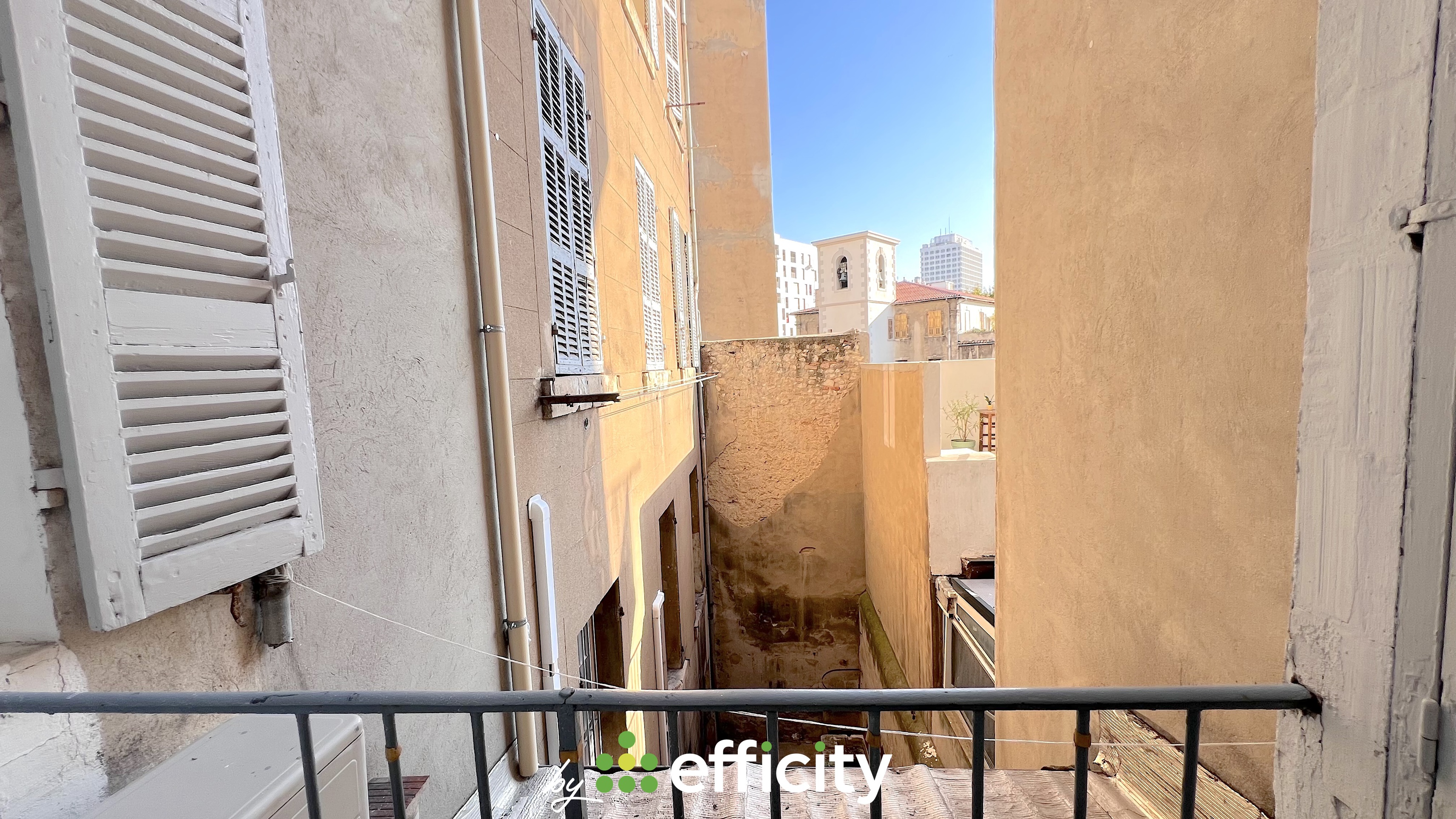 Achat immobilier Appartement 3 pièces  55m2 à Marseille (13006) - Photo n°1