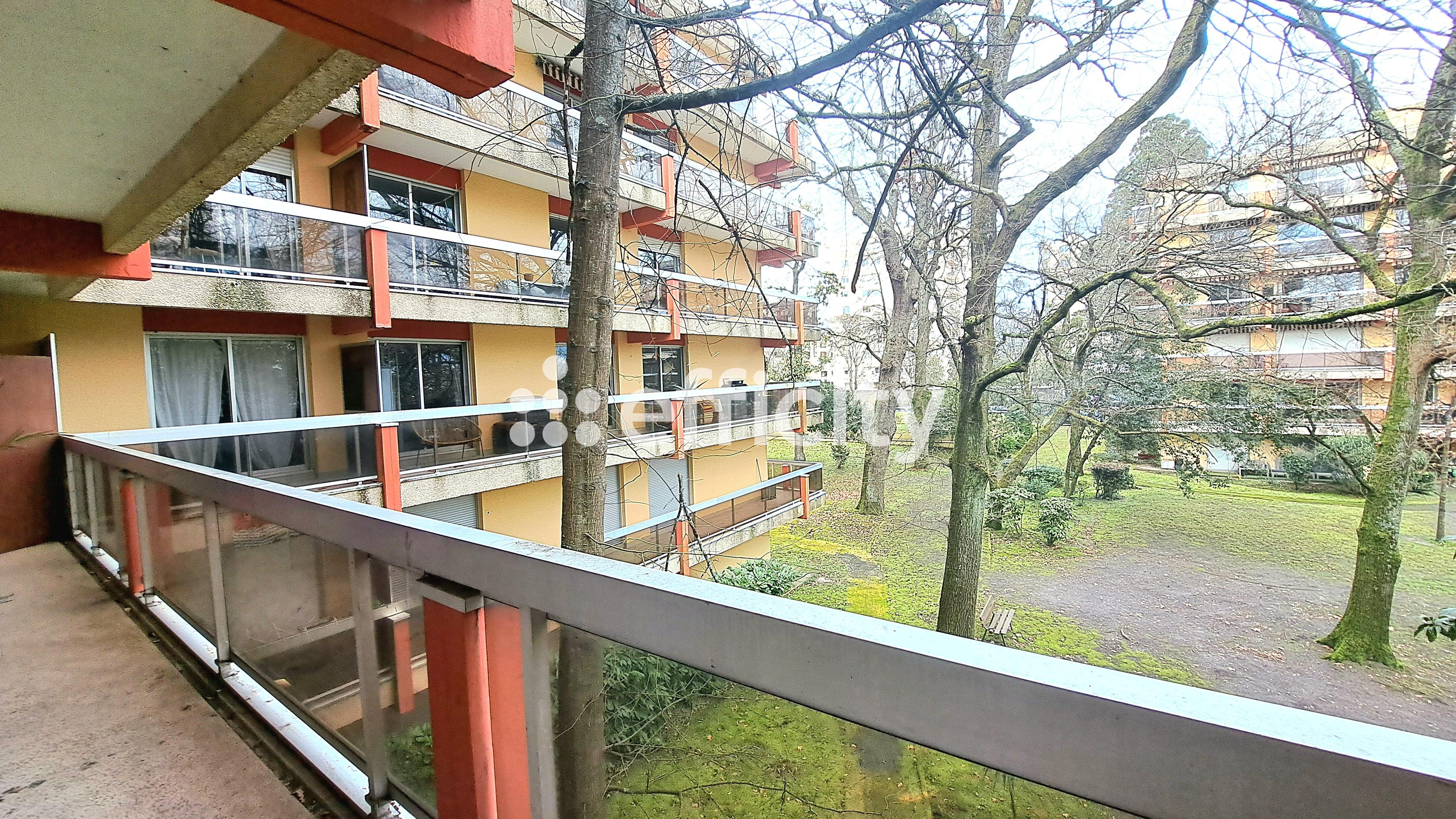Achat immobilier Appartement 2 pièces  48m2 à Talence (33400) - Photo n°10