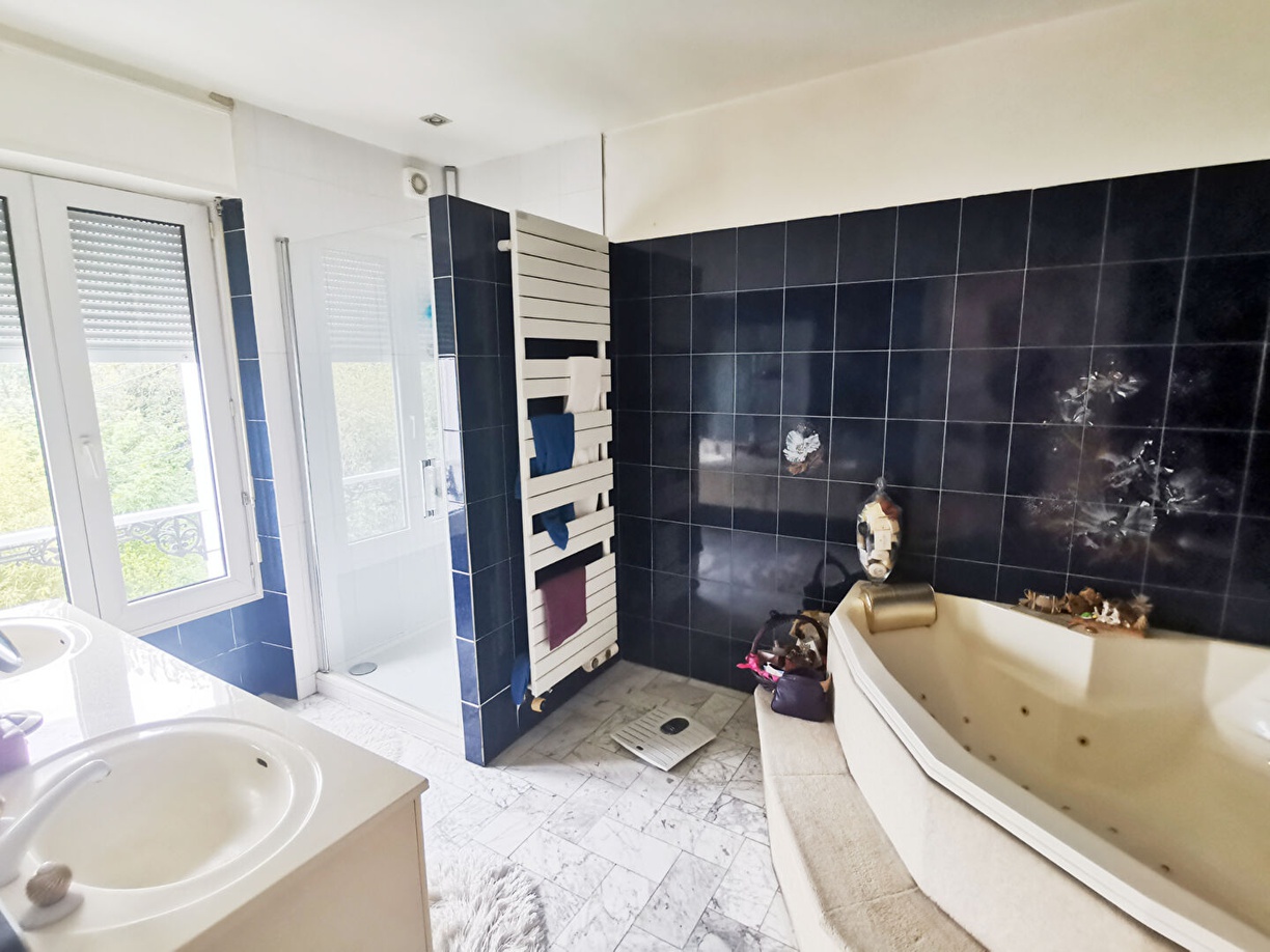 Achat immobilier Maison 9 pièces  202m2 à Chelles (77500) - Photo n°13