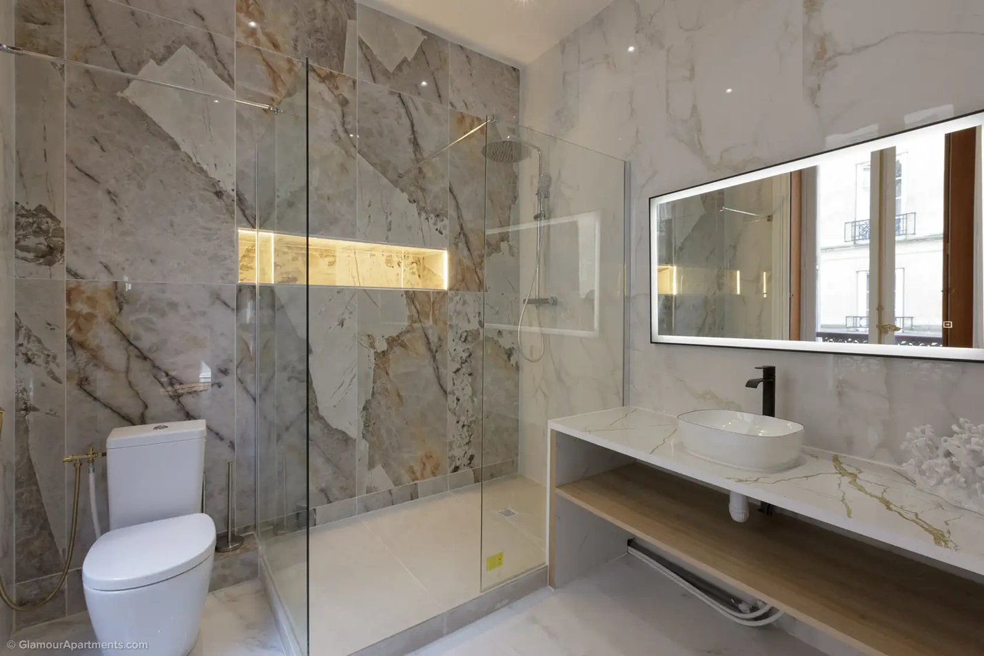 Achat immobilier Appartement 6 pièces  182m2 à Paris (75008) - Photo n°7