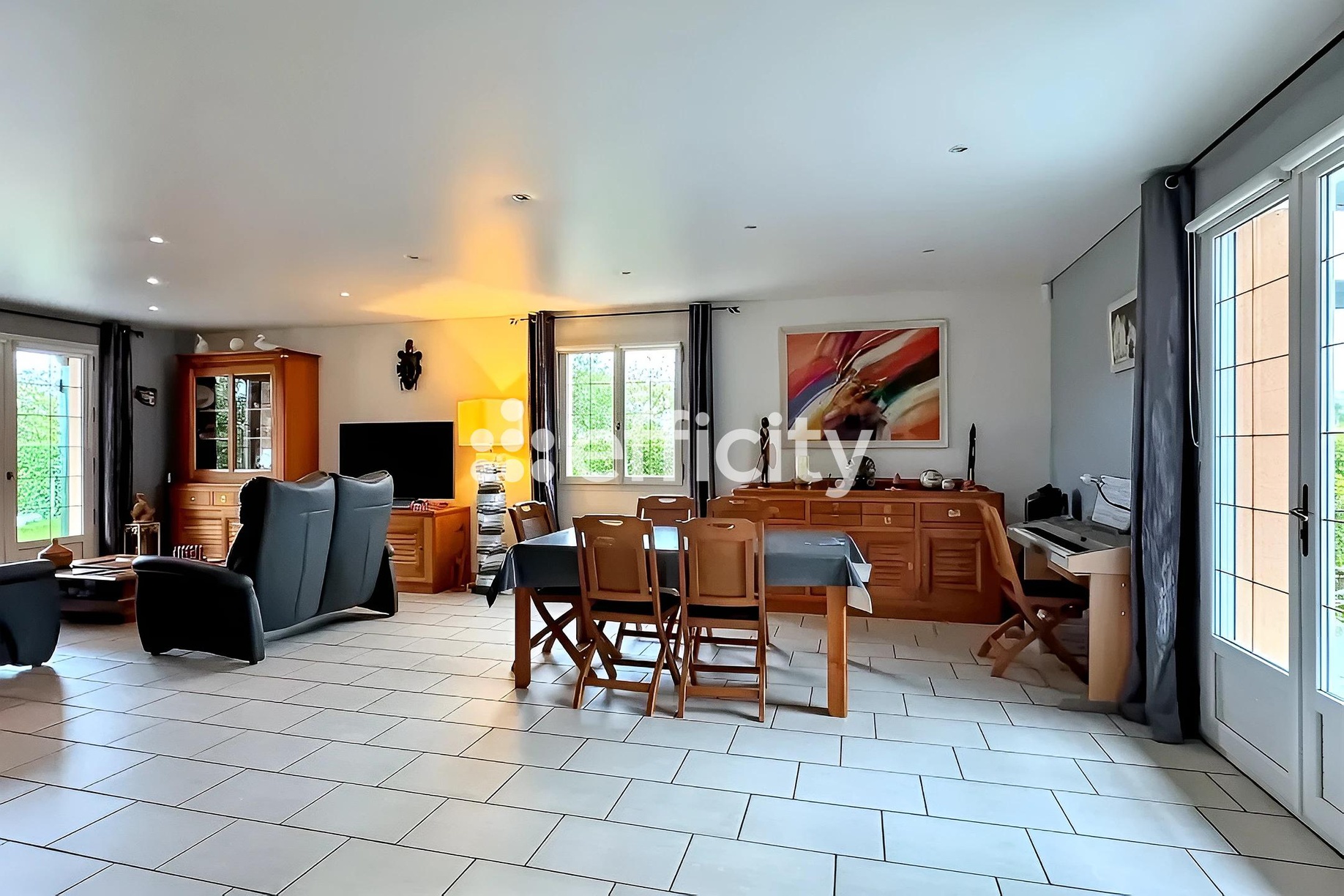 Achat immobilier Maison 8 pièces  195m2 à Briennon (42720) - Photo n°7
