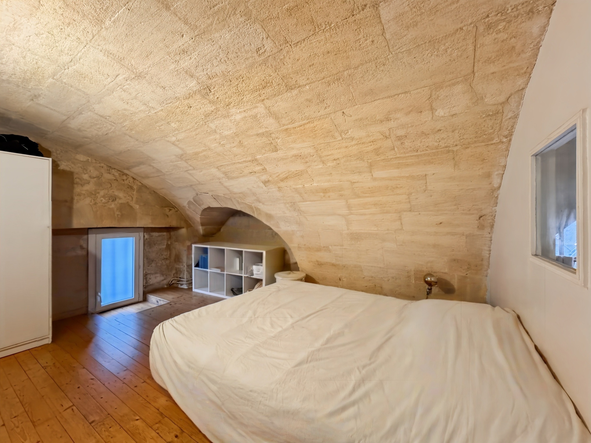 Achat immobilier Appartement 3 pièces  85m2 à Bordeaux (33300) - Photo n°8