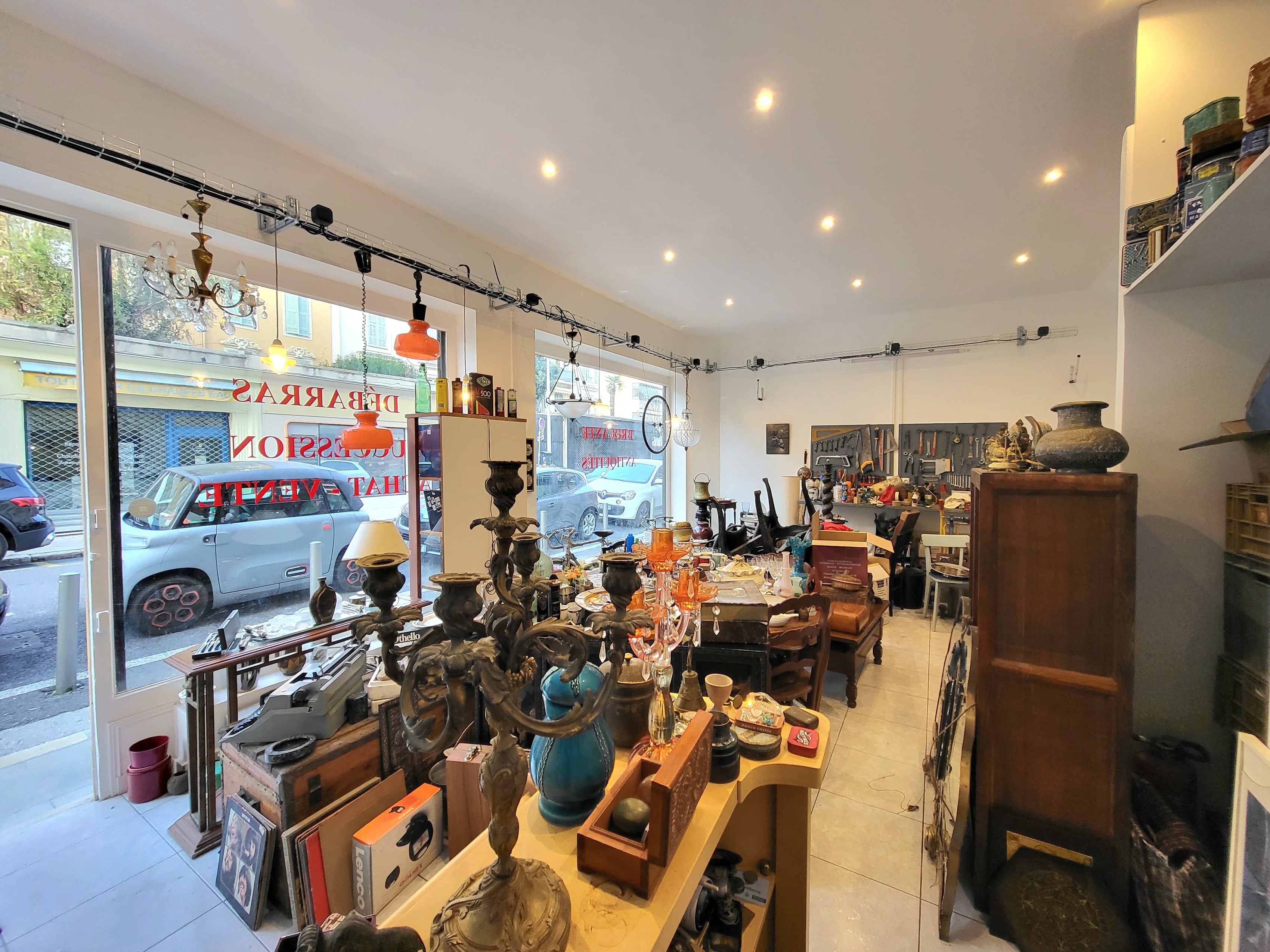 Achat immobilier Fonds de commerce   33m2 à Nice (06000) - Photo n°1