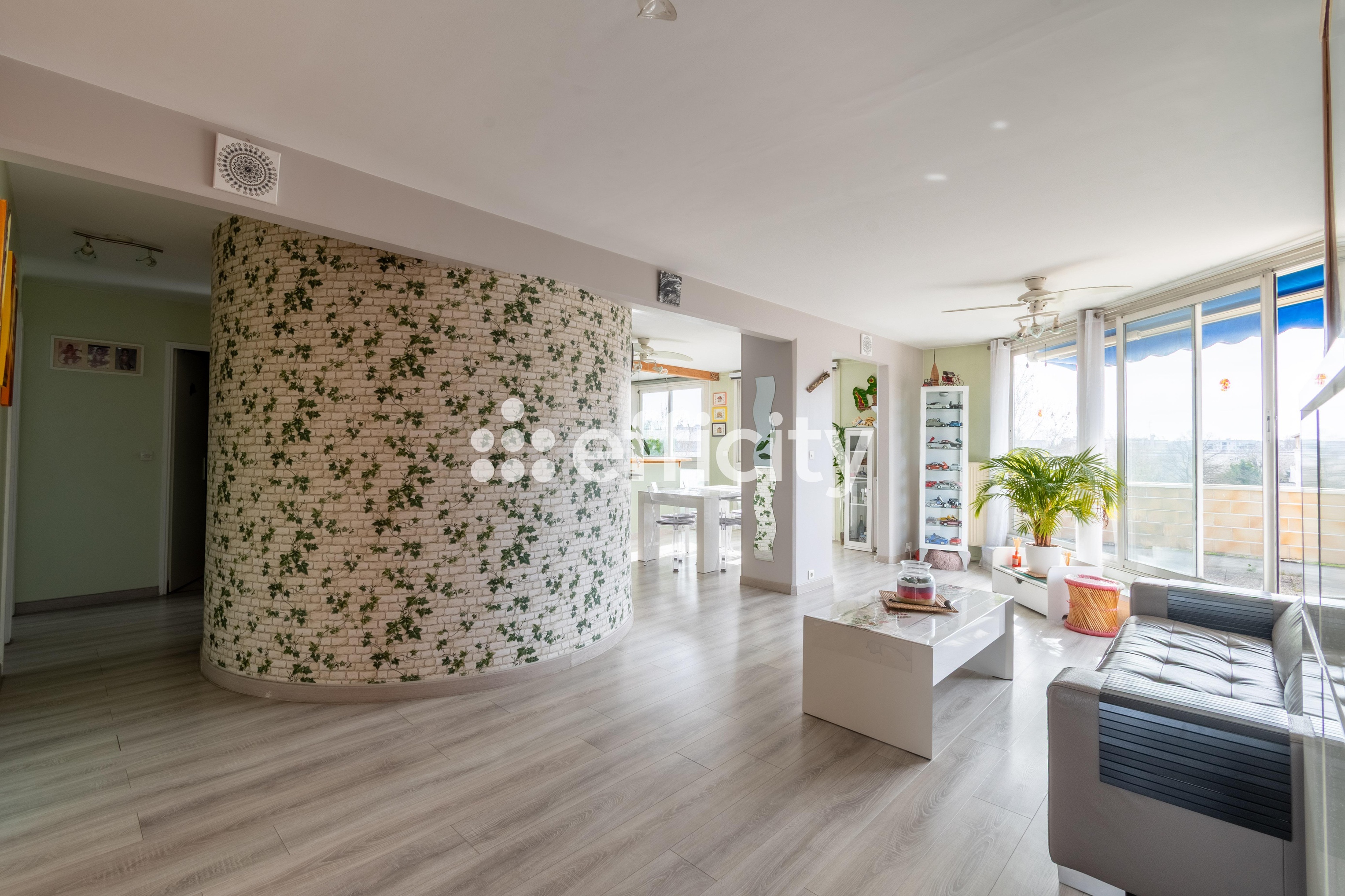 appartement 5 pièces - 102m2 à Orly (94310)