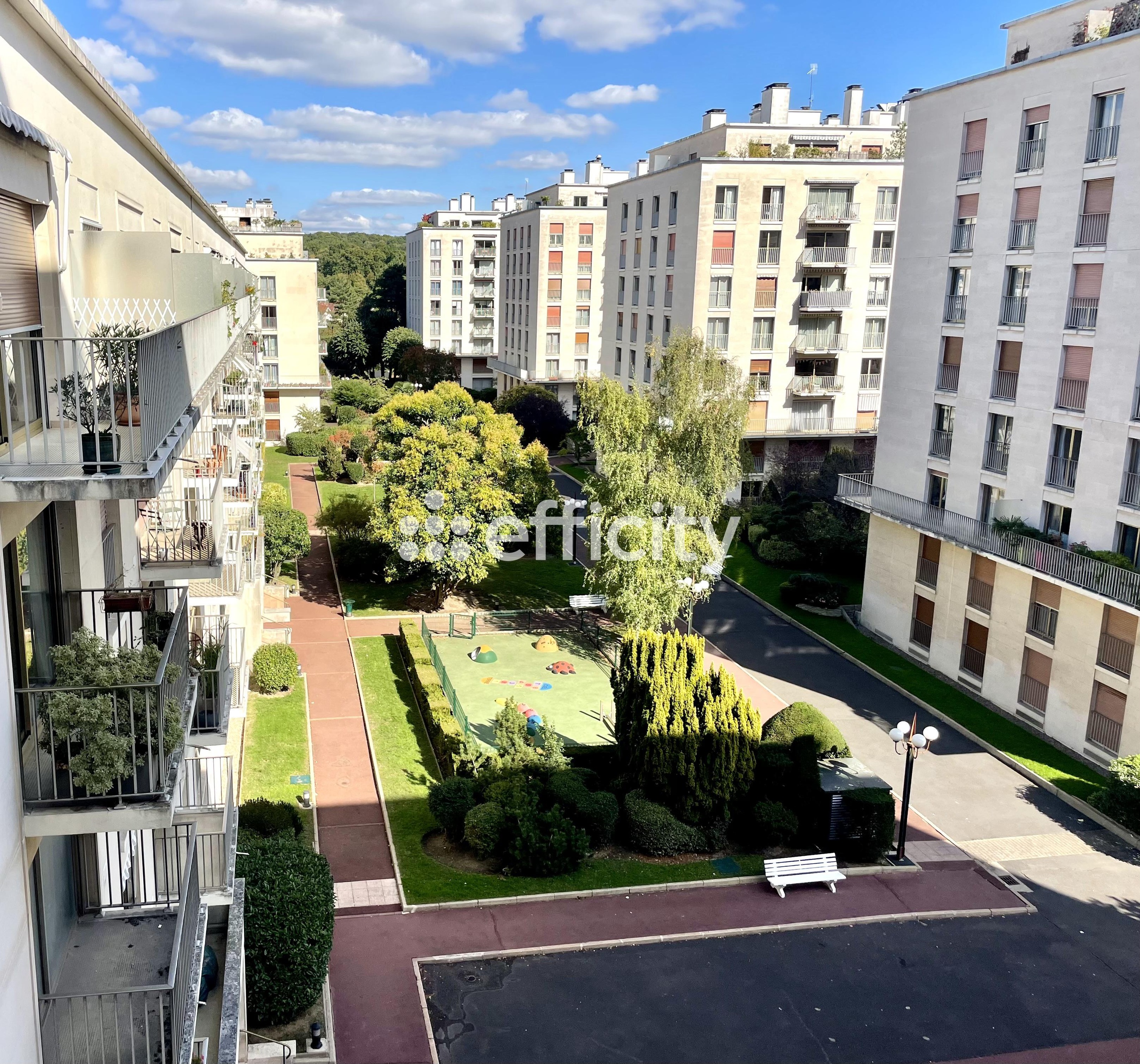 Achat immobilier Appartement 4 pièces  111m2 à Versailles (78000) - Photo n°11