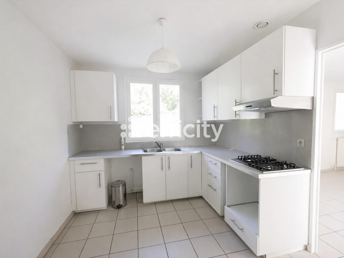 Achat immobilier Maison 5 pièces  110m2 à Saint-Avertin (37550) - Photo n°4