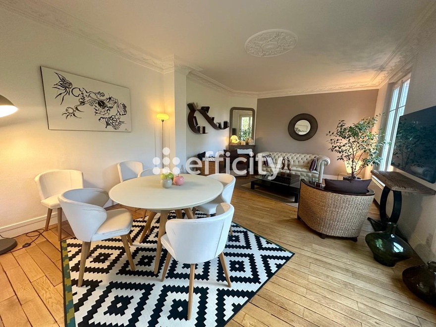 appartement 5 pièces - 116m2 à Paris (75012)