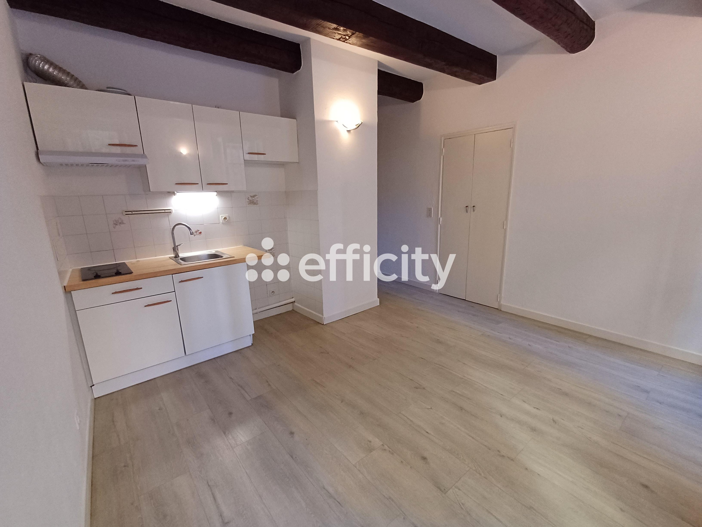 Achat immobilier Appartement 2 pièces  30m2 à Draguignan (83300) - Photo n°4