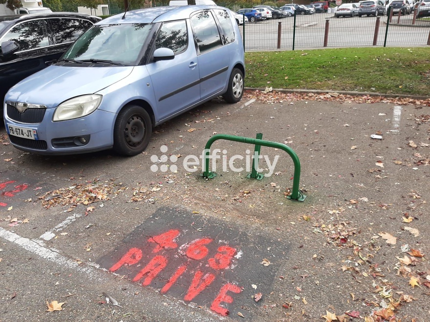 parking  - 14m2 à Élancourt (78990)
